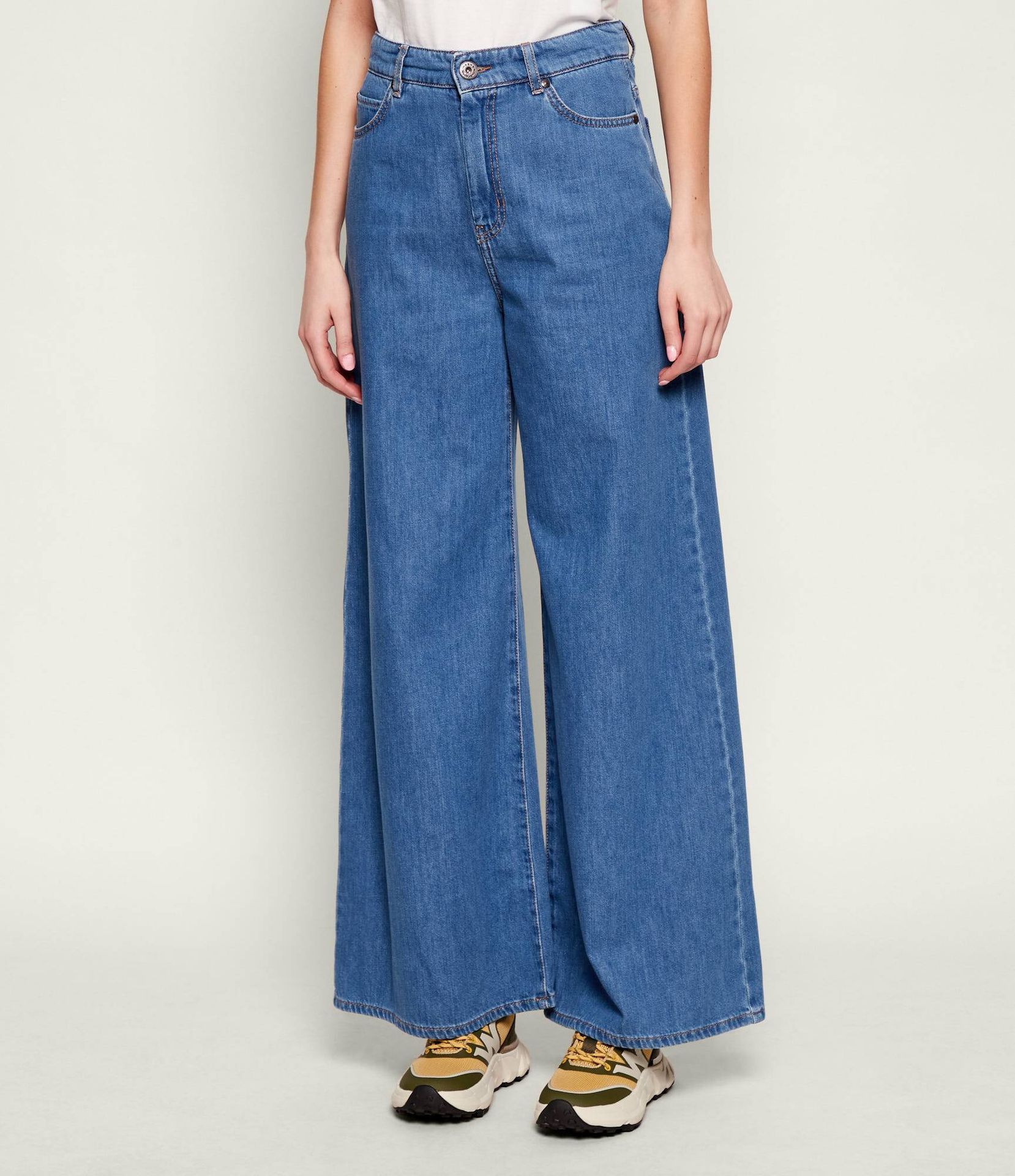Weekend MaxMara Jeansy WKDVEGA flare fit