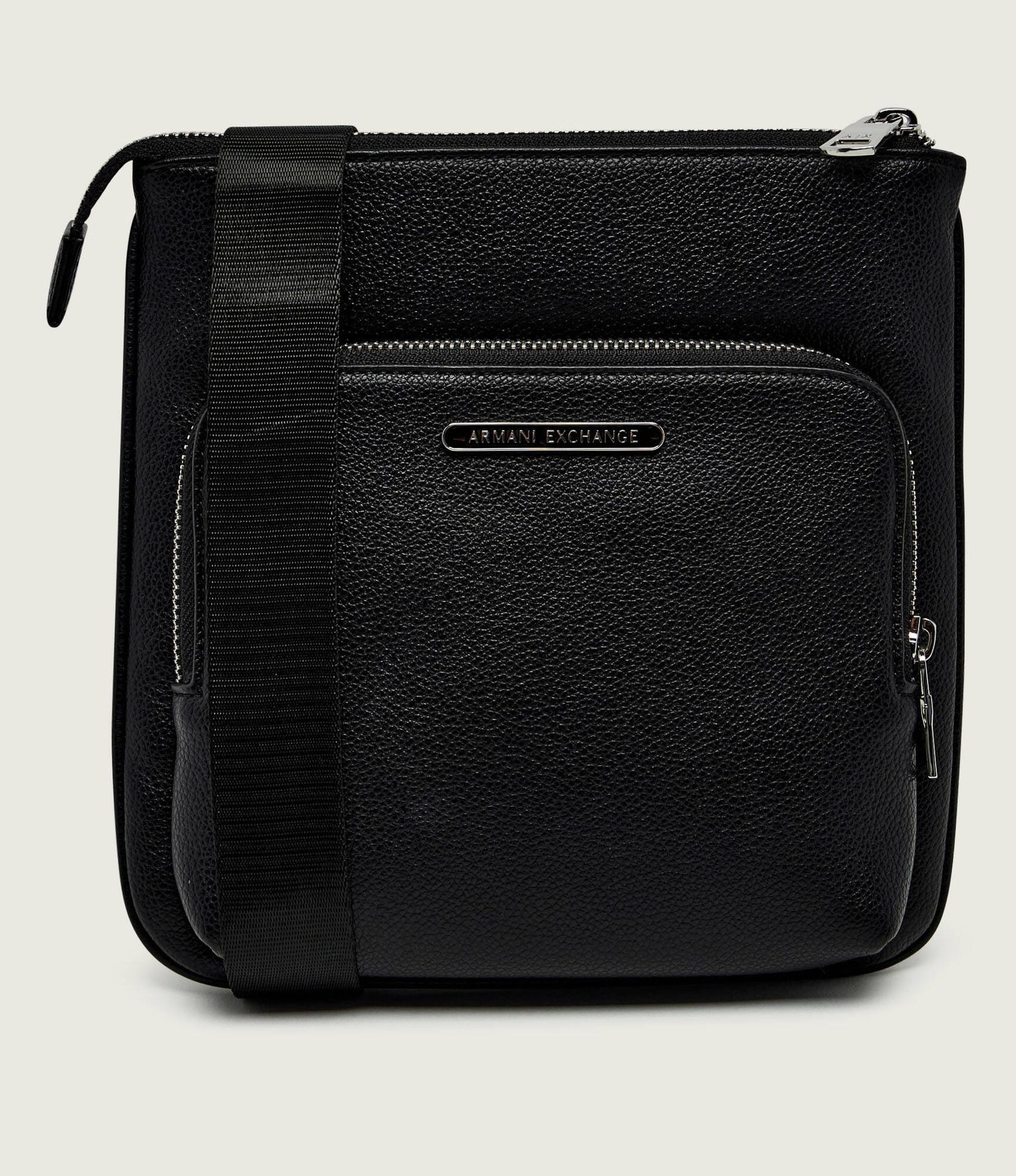 Armani Exchange Reporterka