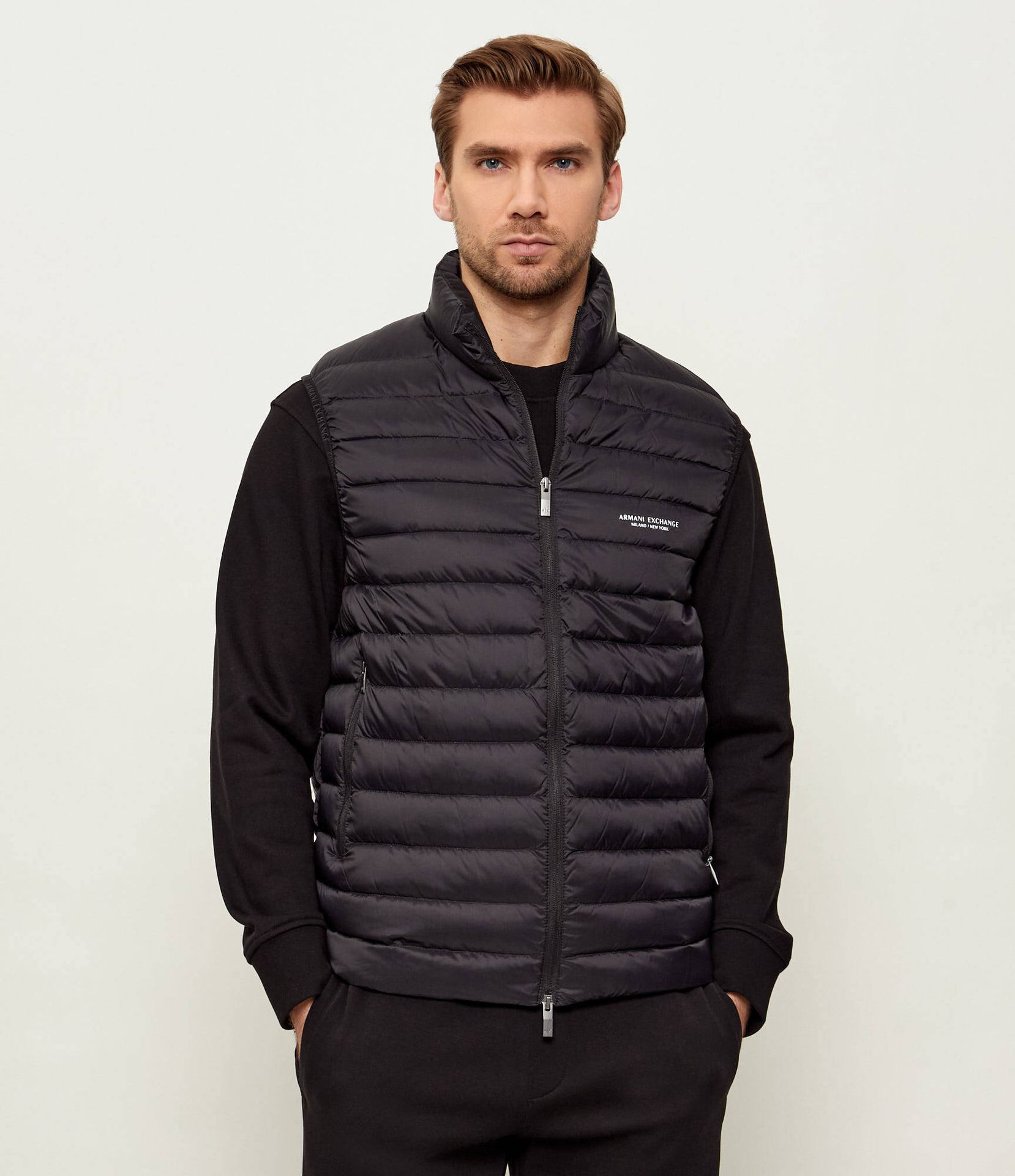 Armani Exchange Puchowy bezrękawnik Regular Fit