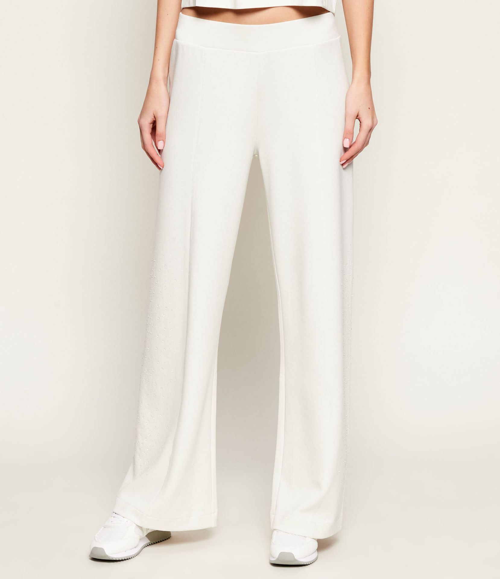 EA7 Spodnie dresowe Relaxed fit