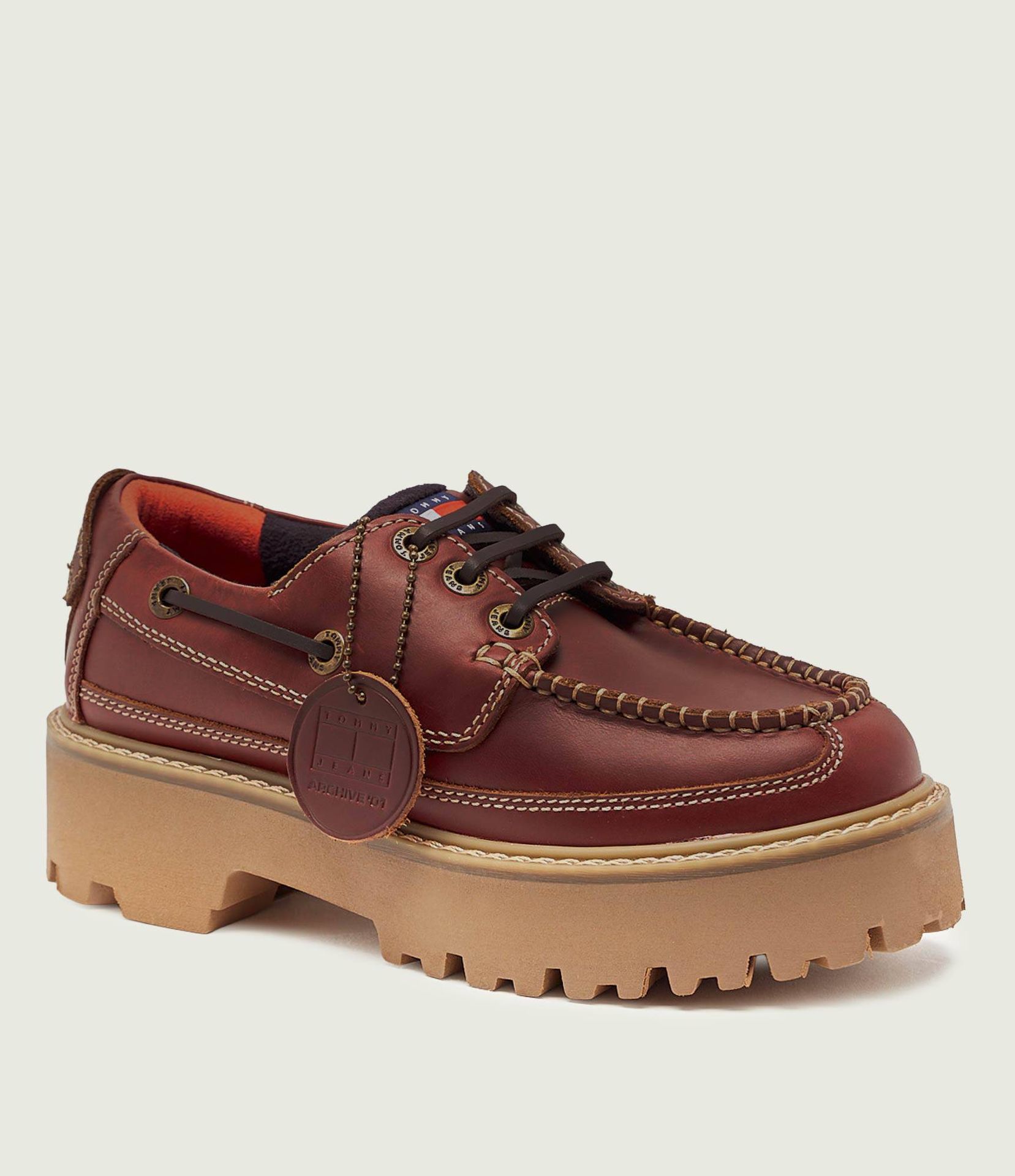 Tommy Jeans Skórzane loafersy ARCHIVE ''01