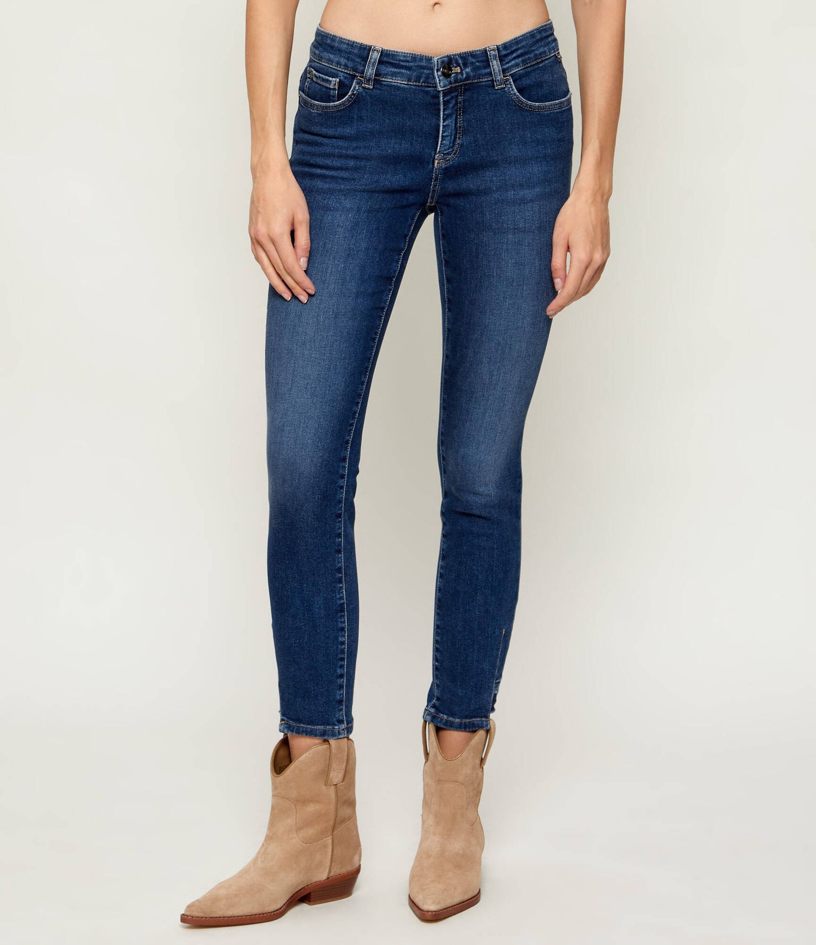 Marc Cain Jeansy SILVI Slim Fit