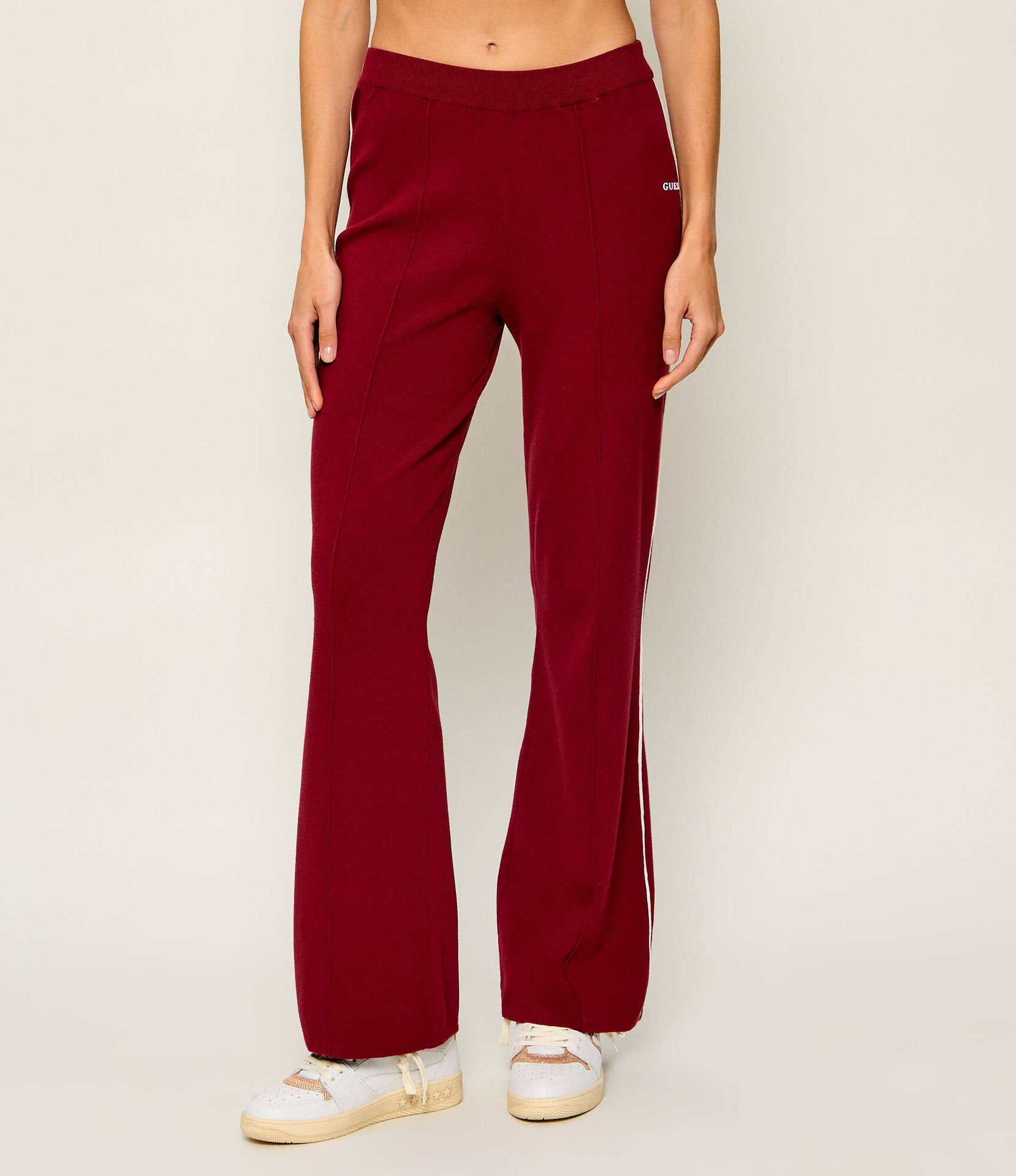 GUESS ACTIVE Spodnie dzianinowe LAURENE flare fit