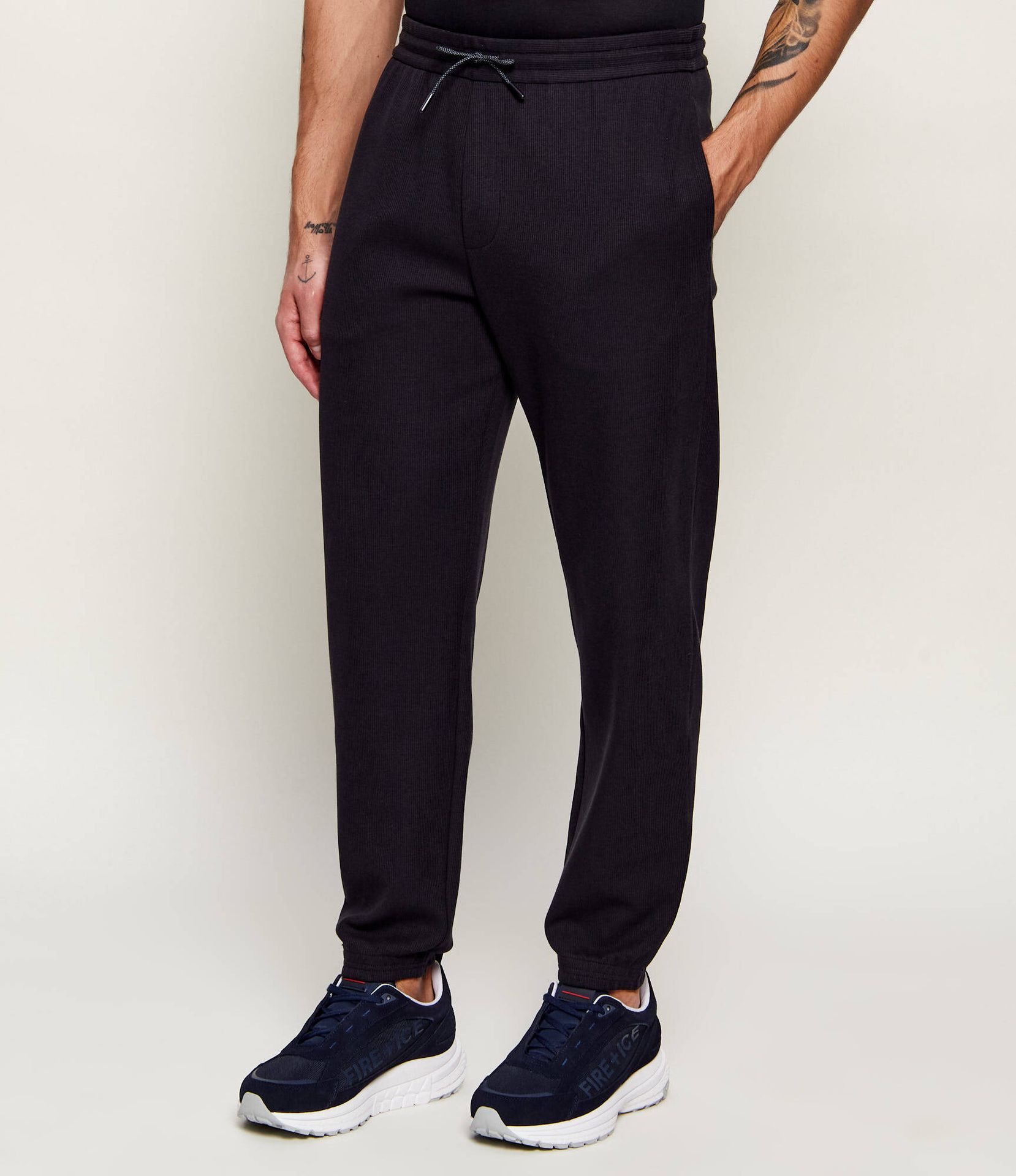 Emporio Armani Spodnie dresowe Regular Fit