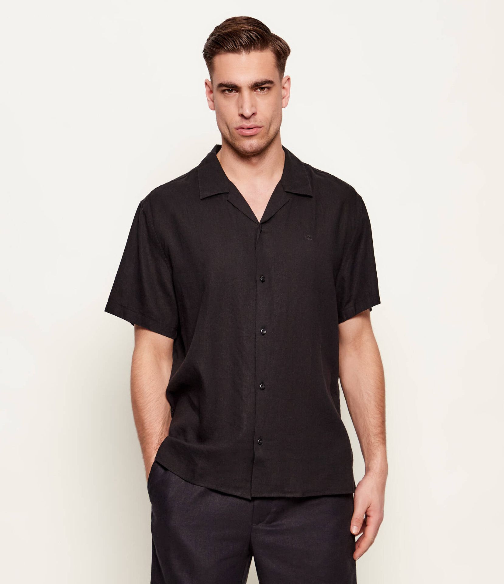 Calvin Klein Lniana koszula Classic fit