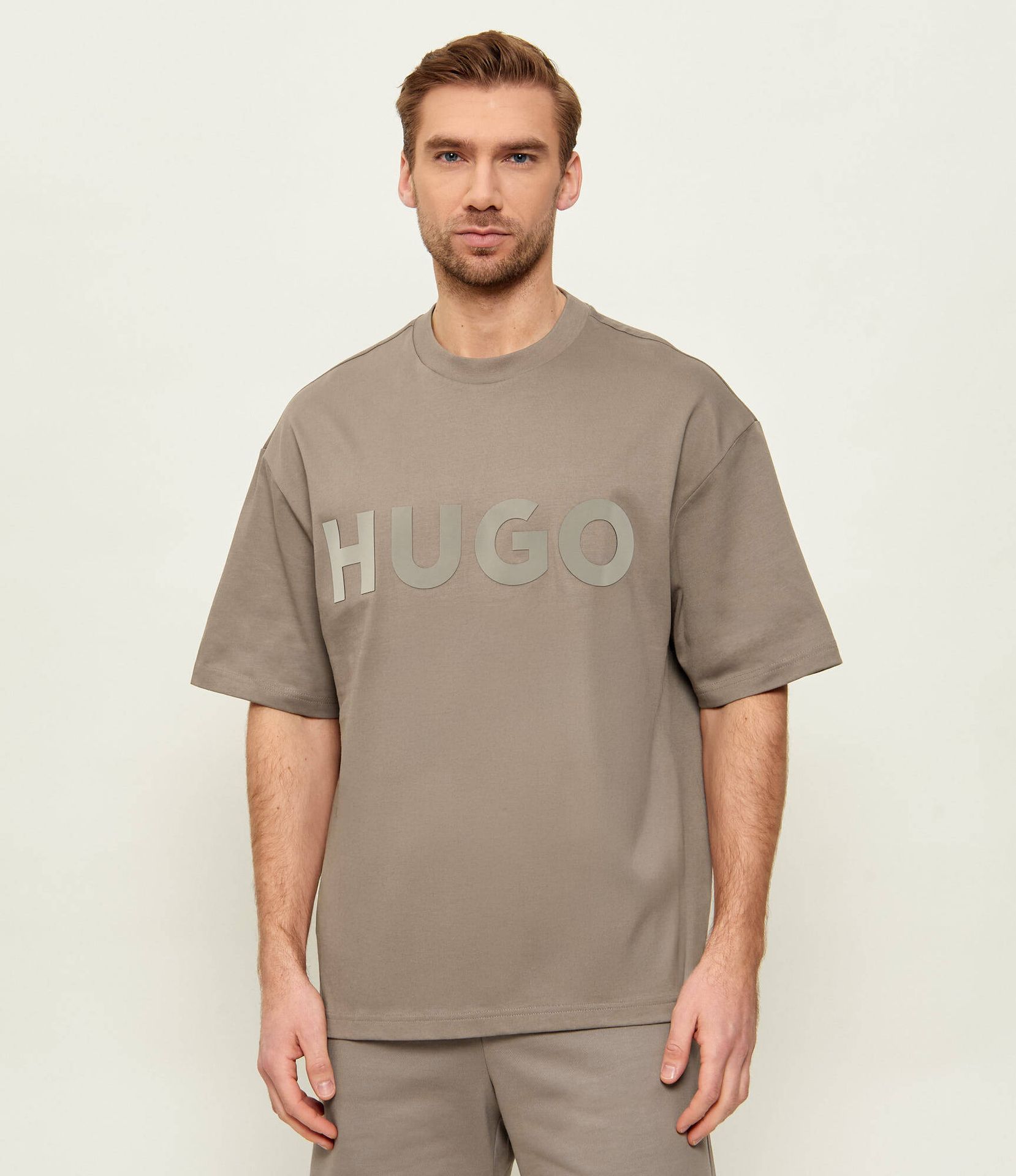 HUGO T-shirt Dinkee Oversize fit