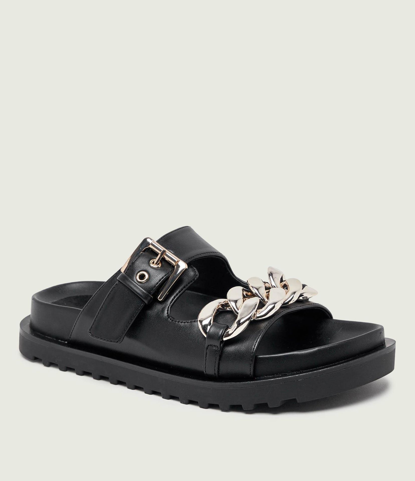 Guess Klapki FATEMA5