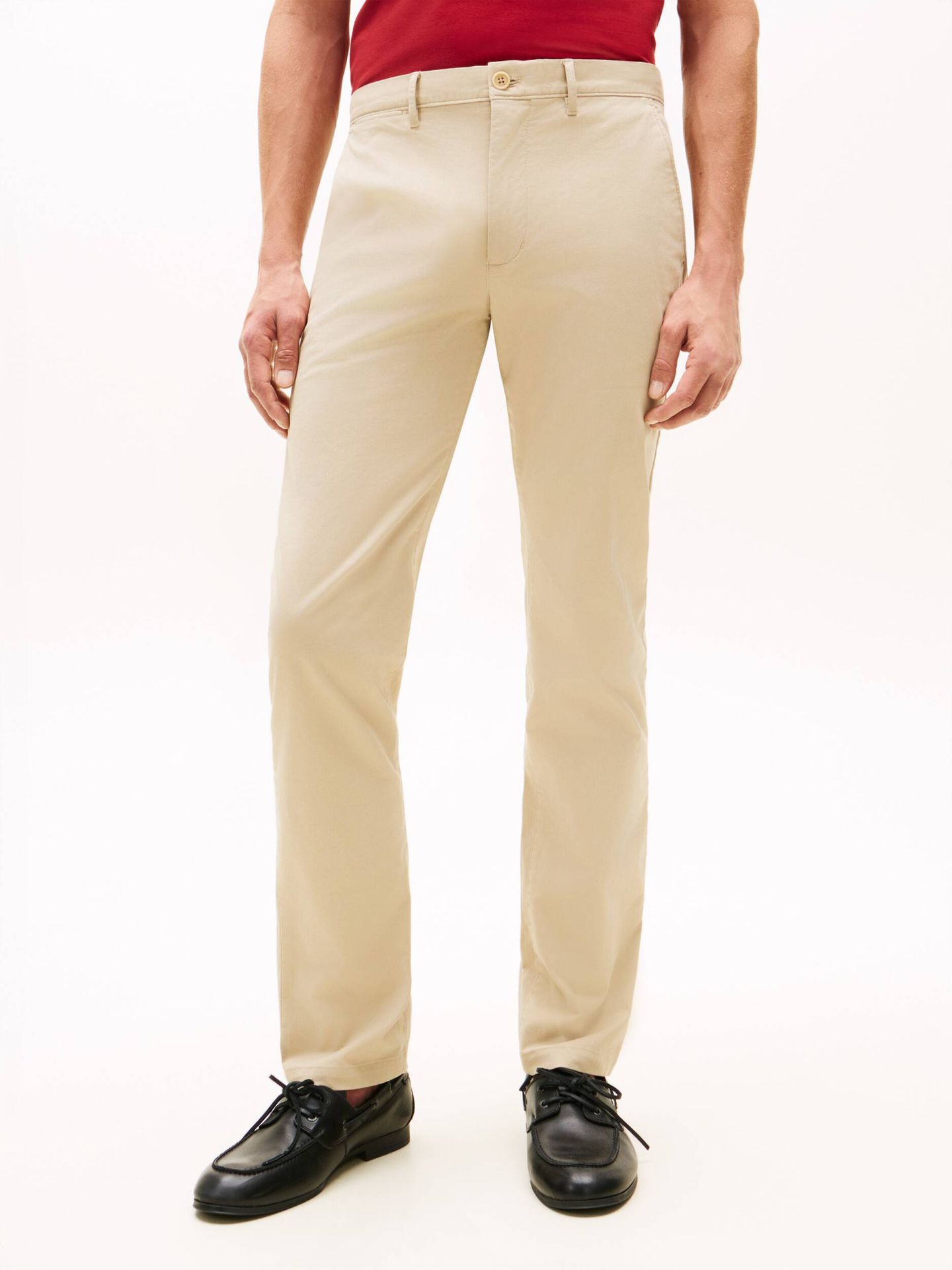 Tommy Hilfiger Spodnie chino Denton TH x F.C. Liverpool Straight fit