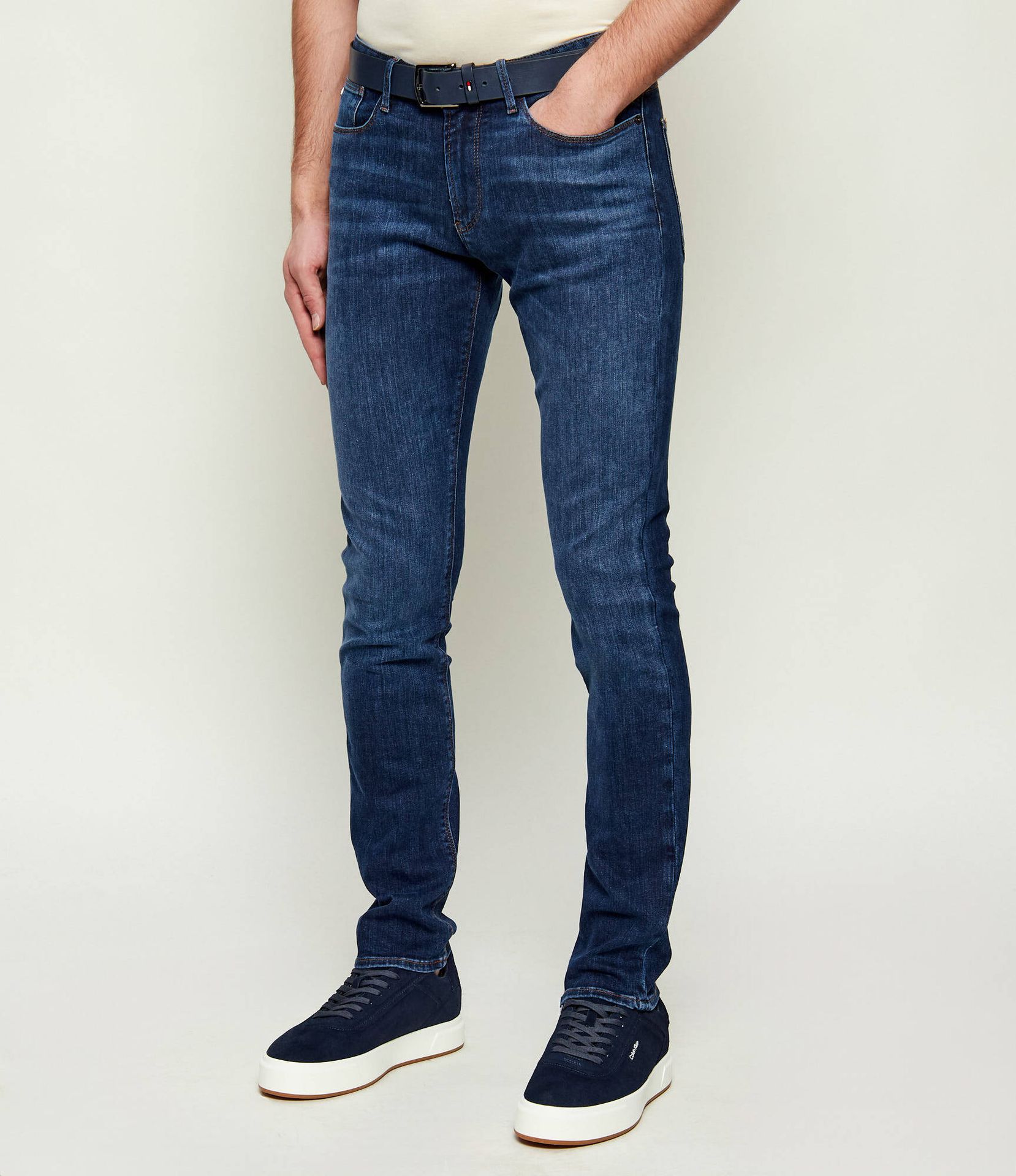 Emporio Armani Jeansy j06 Slim Fit