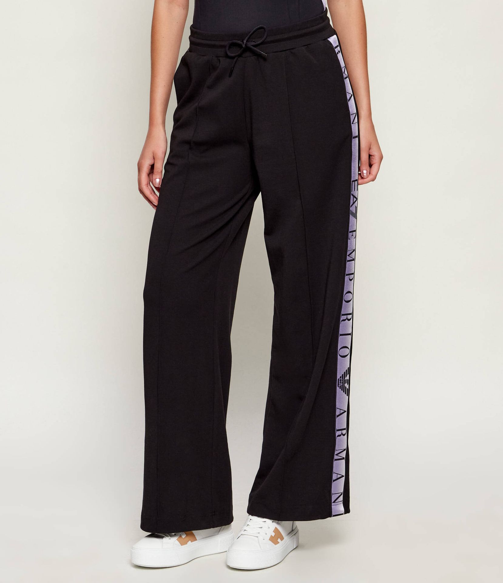 EA7 Spodnie dresowe Boyfriend fit