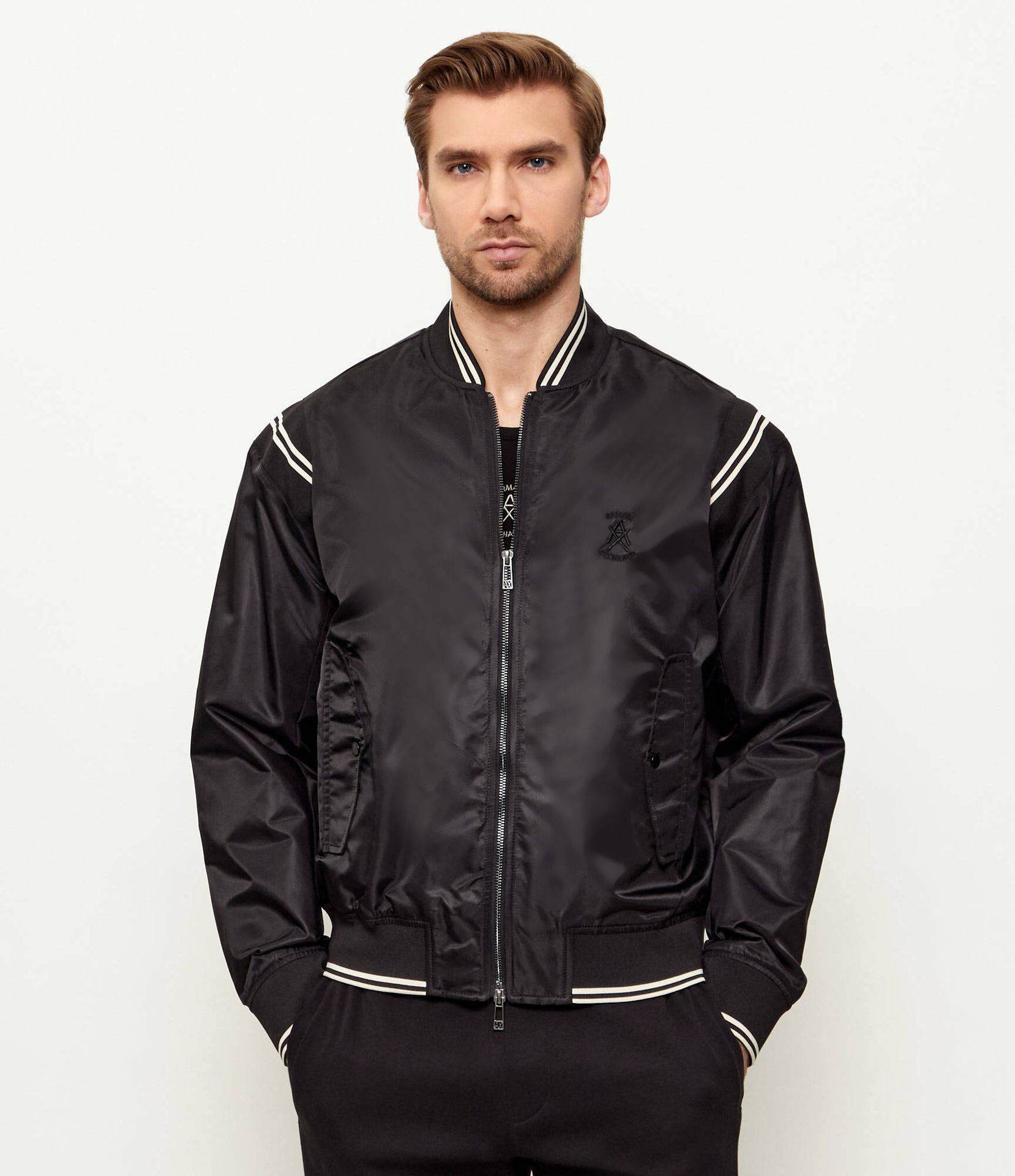 Armani Exchange Satynowa kurtka bomber Regular Fit