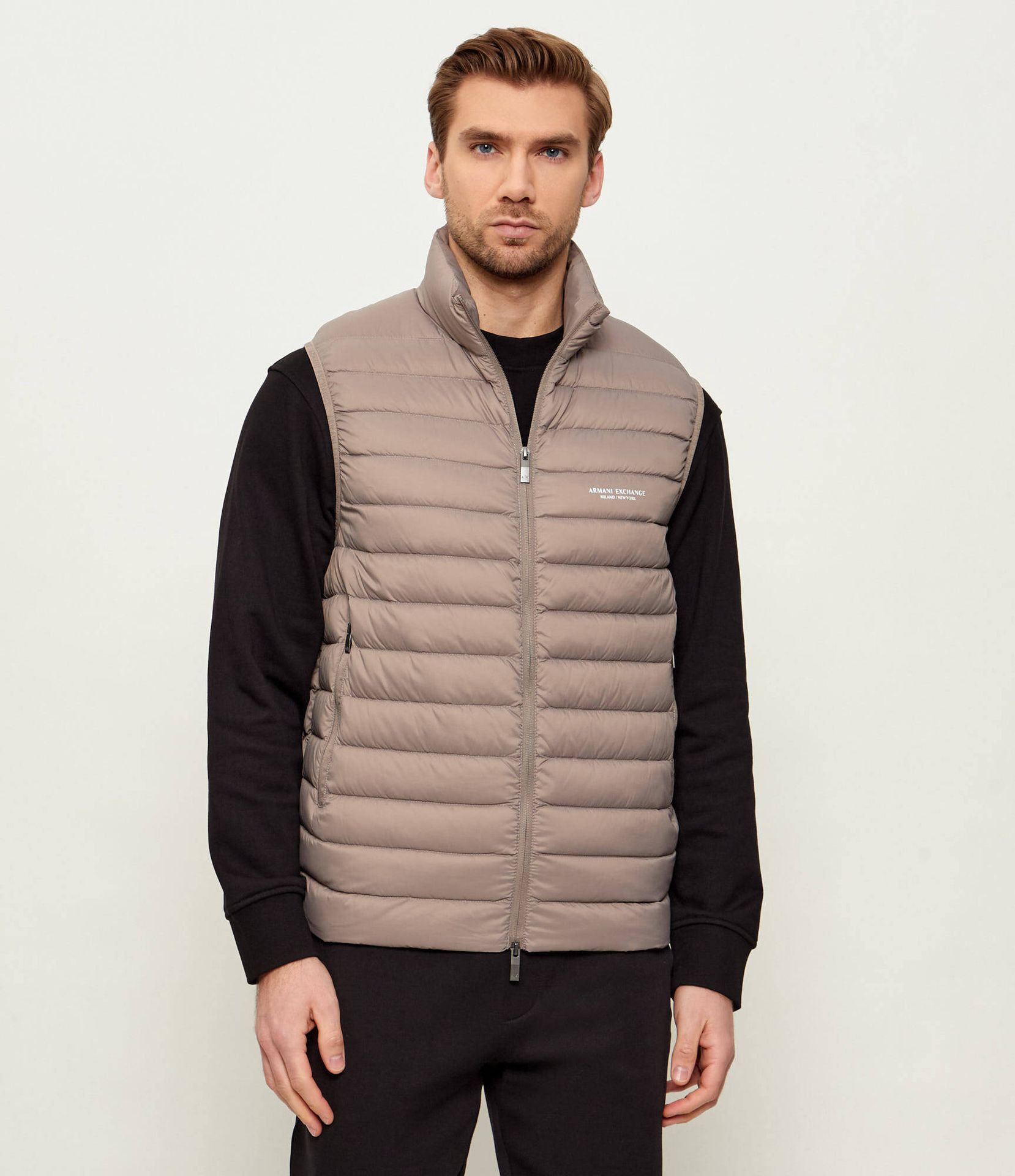Armani Exchange Puchowy bezrękawnik Regular Fit