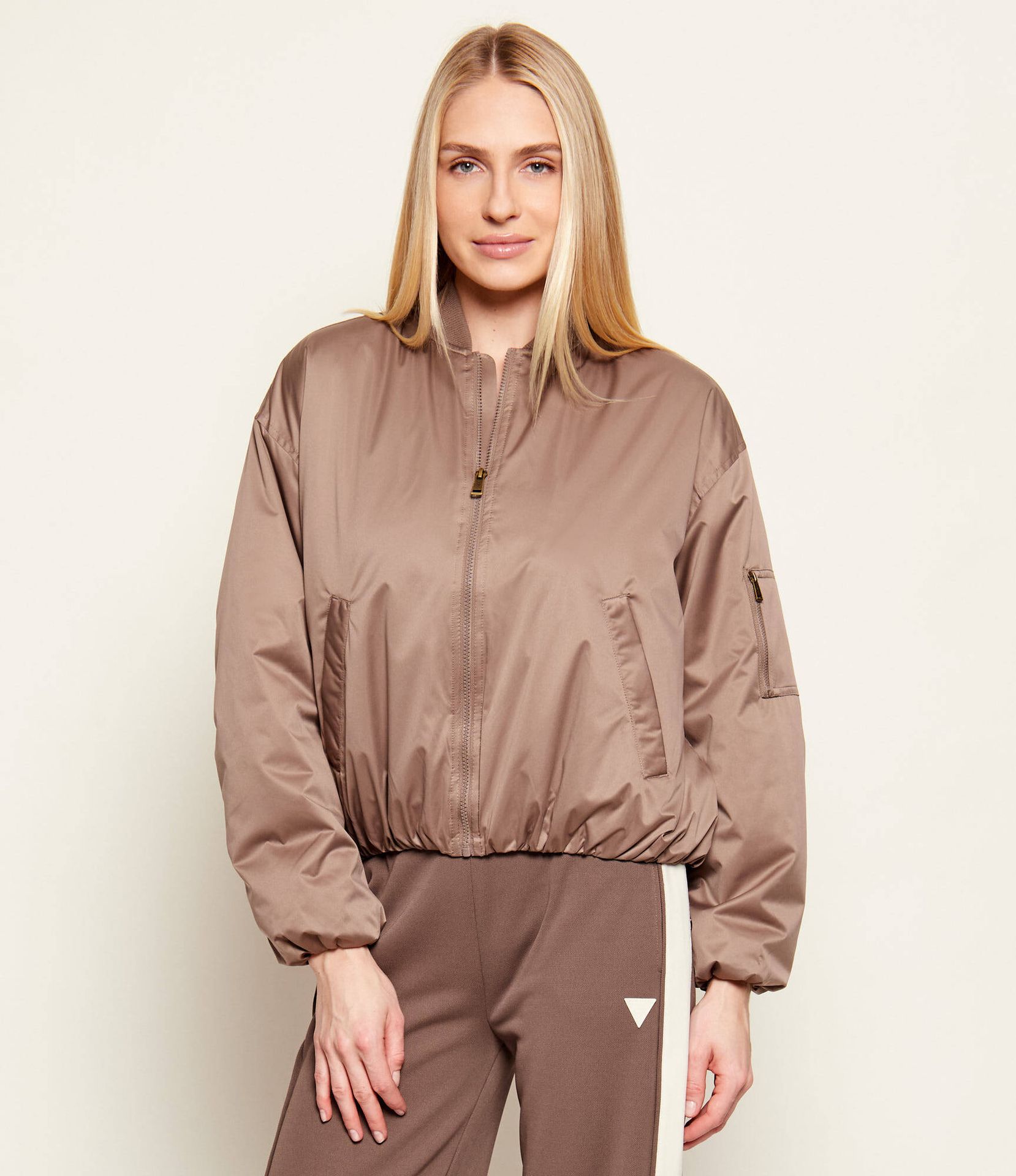 GUESS Satynowa kurtka bomber LORRAINE Regular Fit