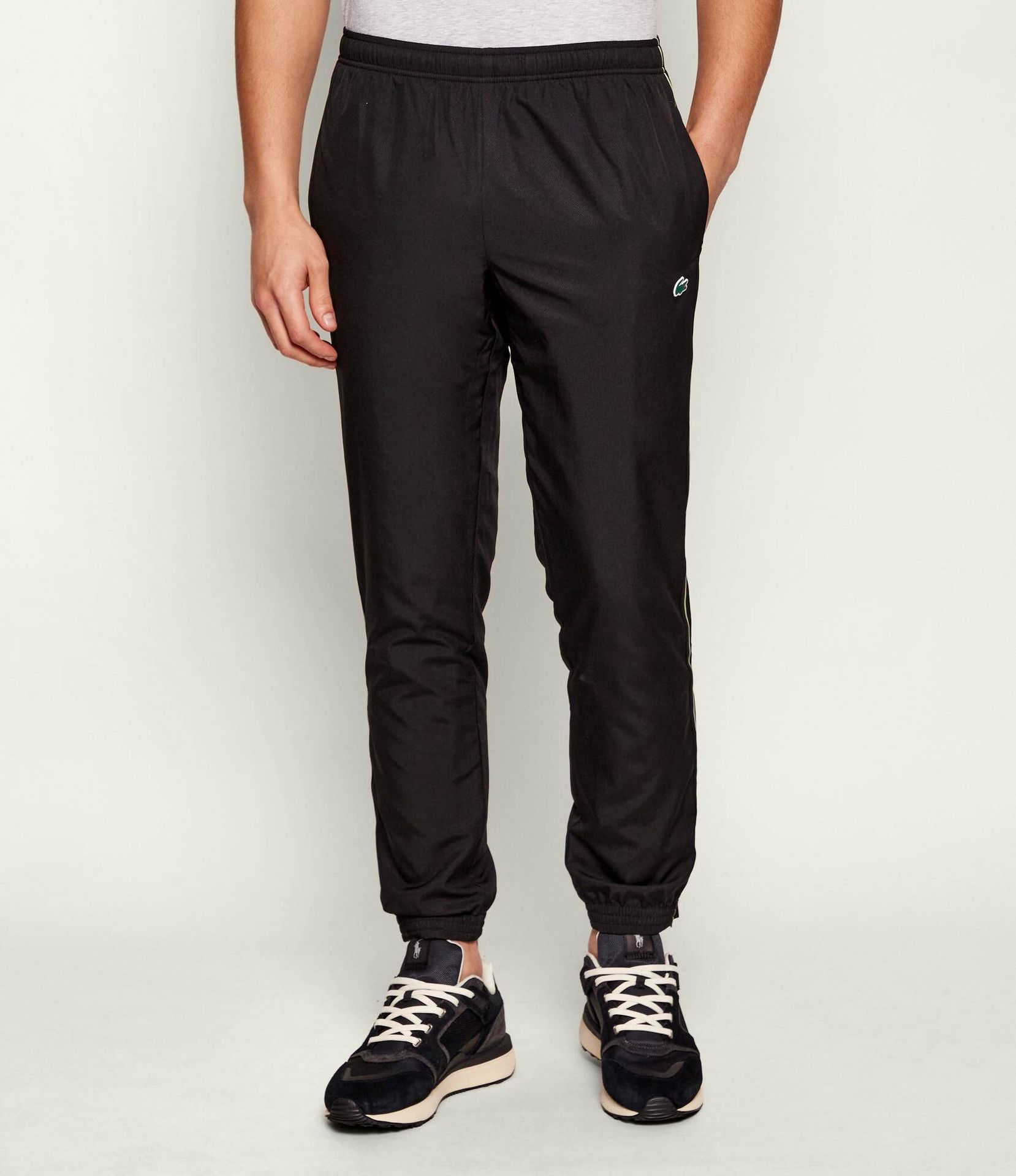 Lacoste Spodnie dresowe Regular Fit