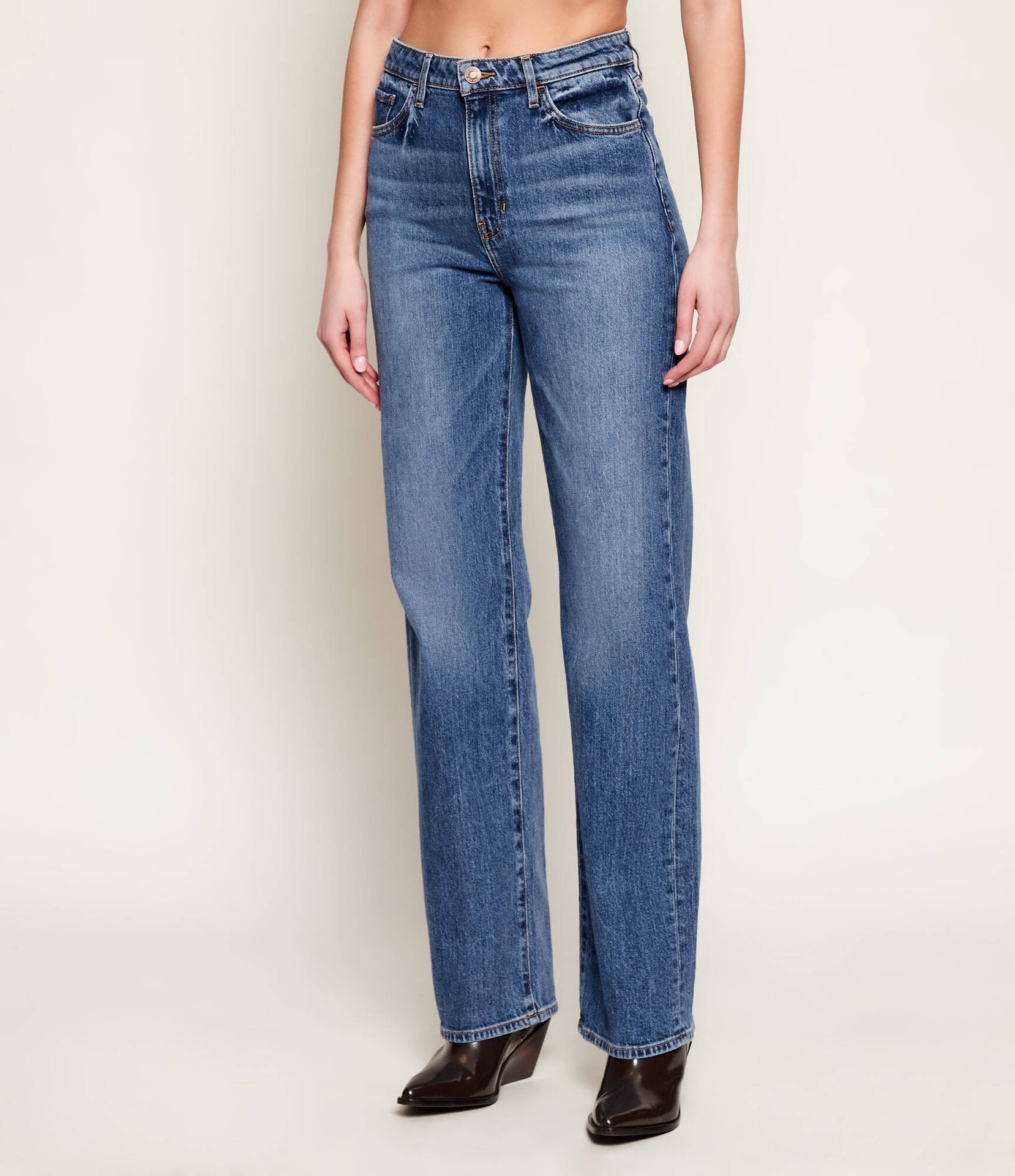 GUESS Jeansy Straight fit high rise