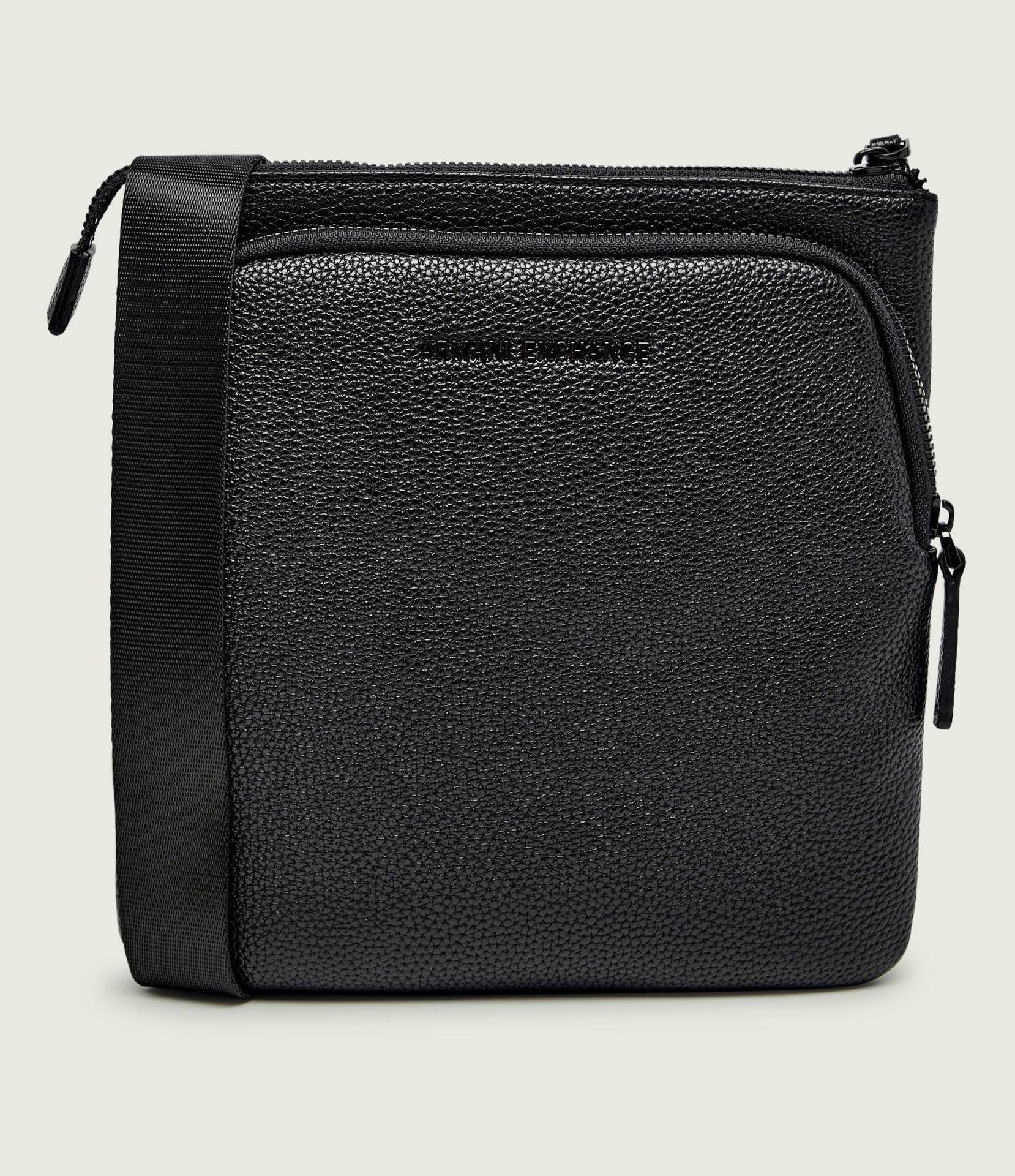 Armani Exchange Reporterka