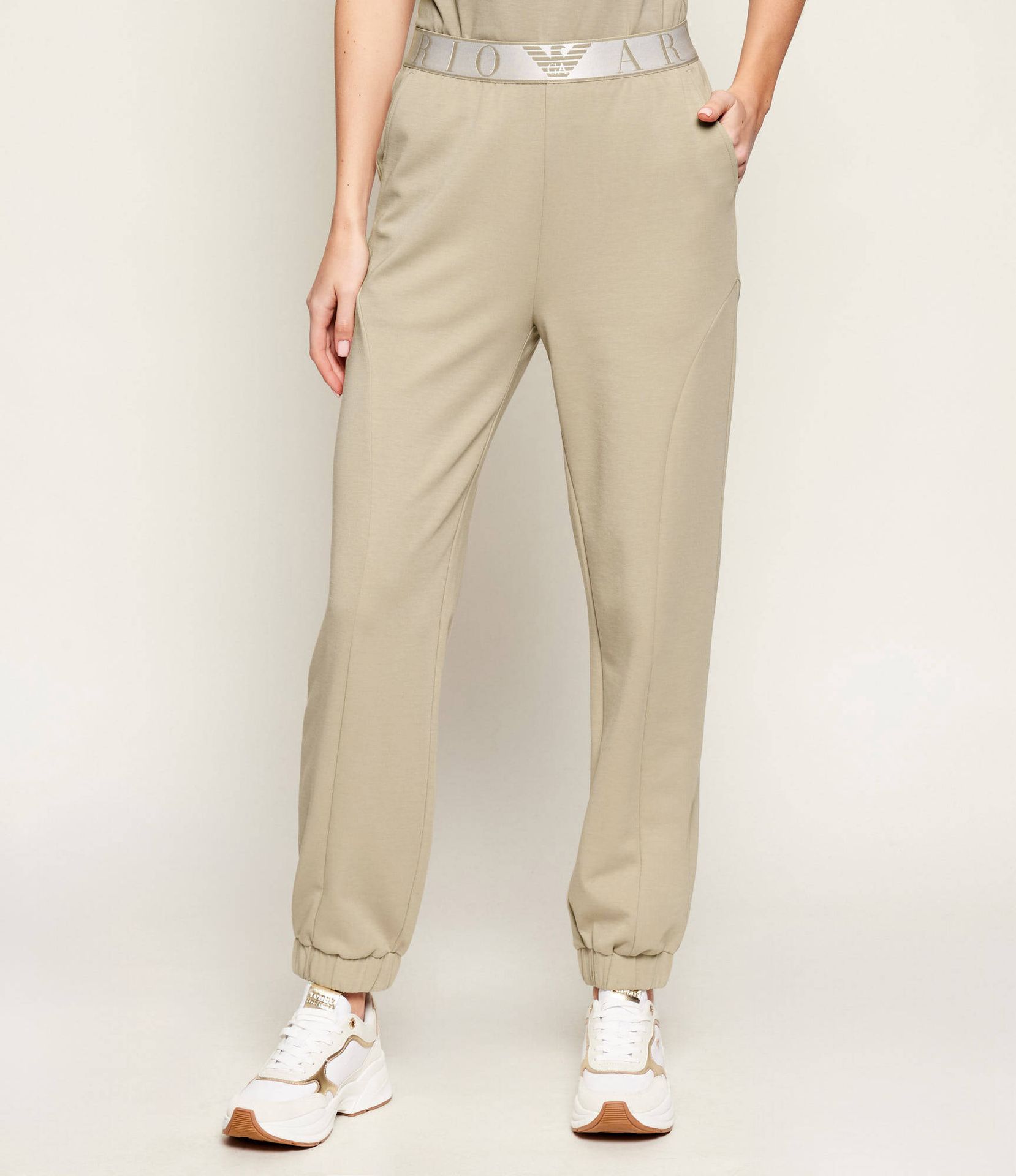 EA7 Spodnie jogger Regular Fit