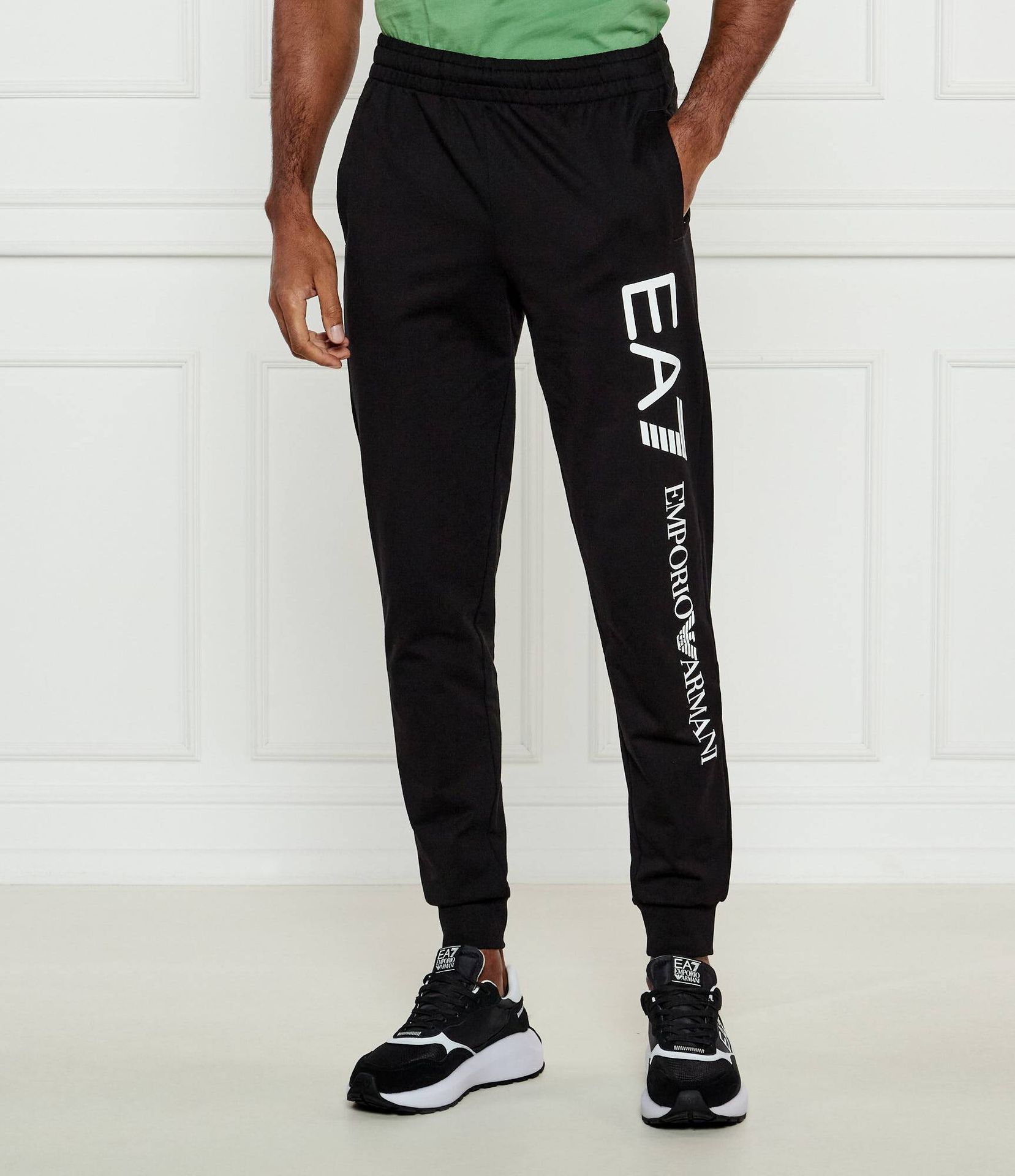 EA7 Spodnie dresowe Slim Fit