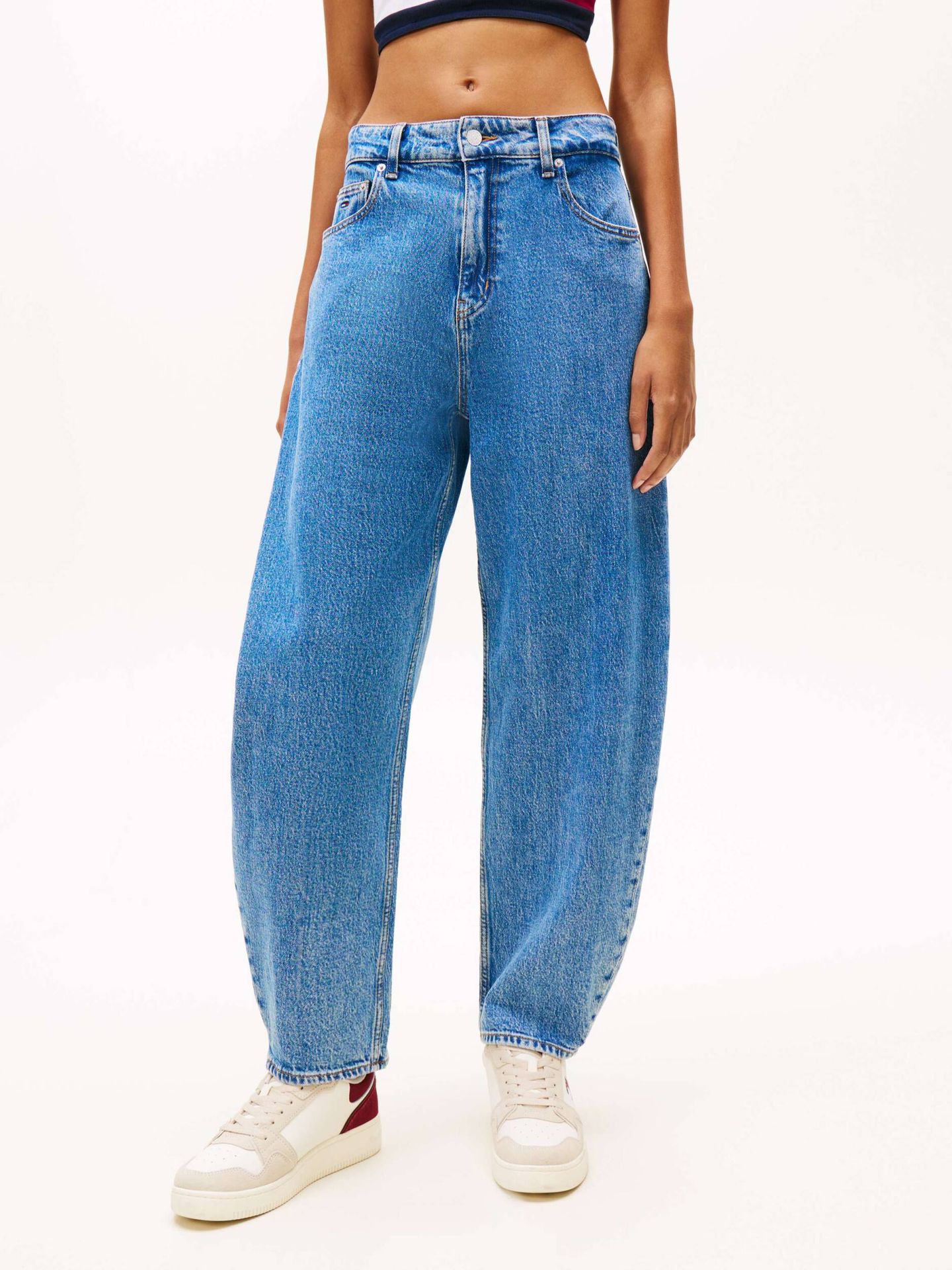Tommy Jeans Jeansy AI4136 Mom Fit