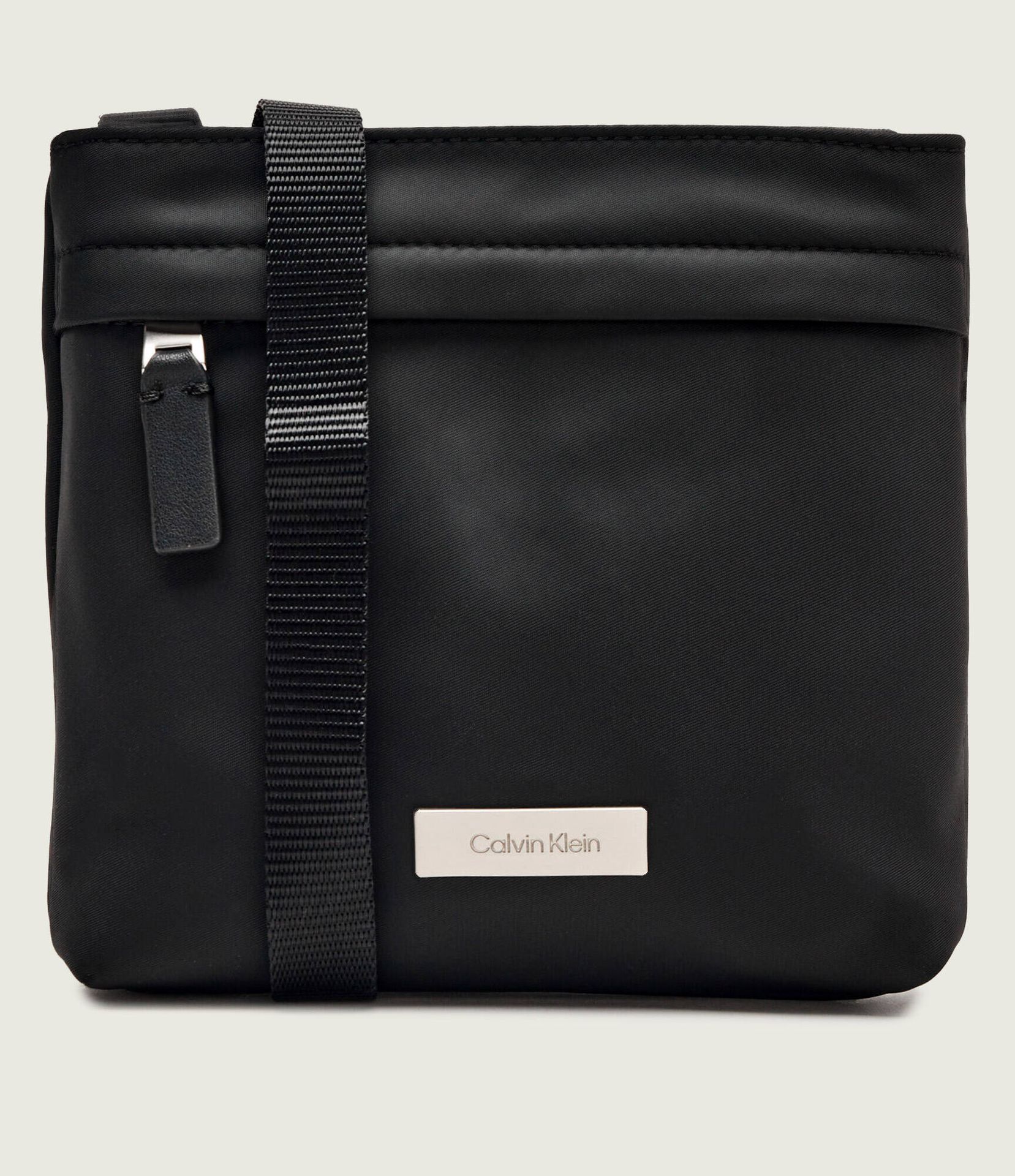 Calvin Klein Reporterka