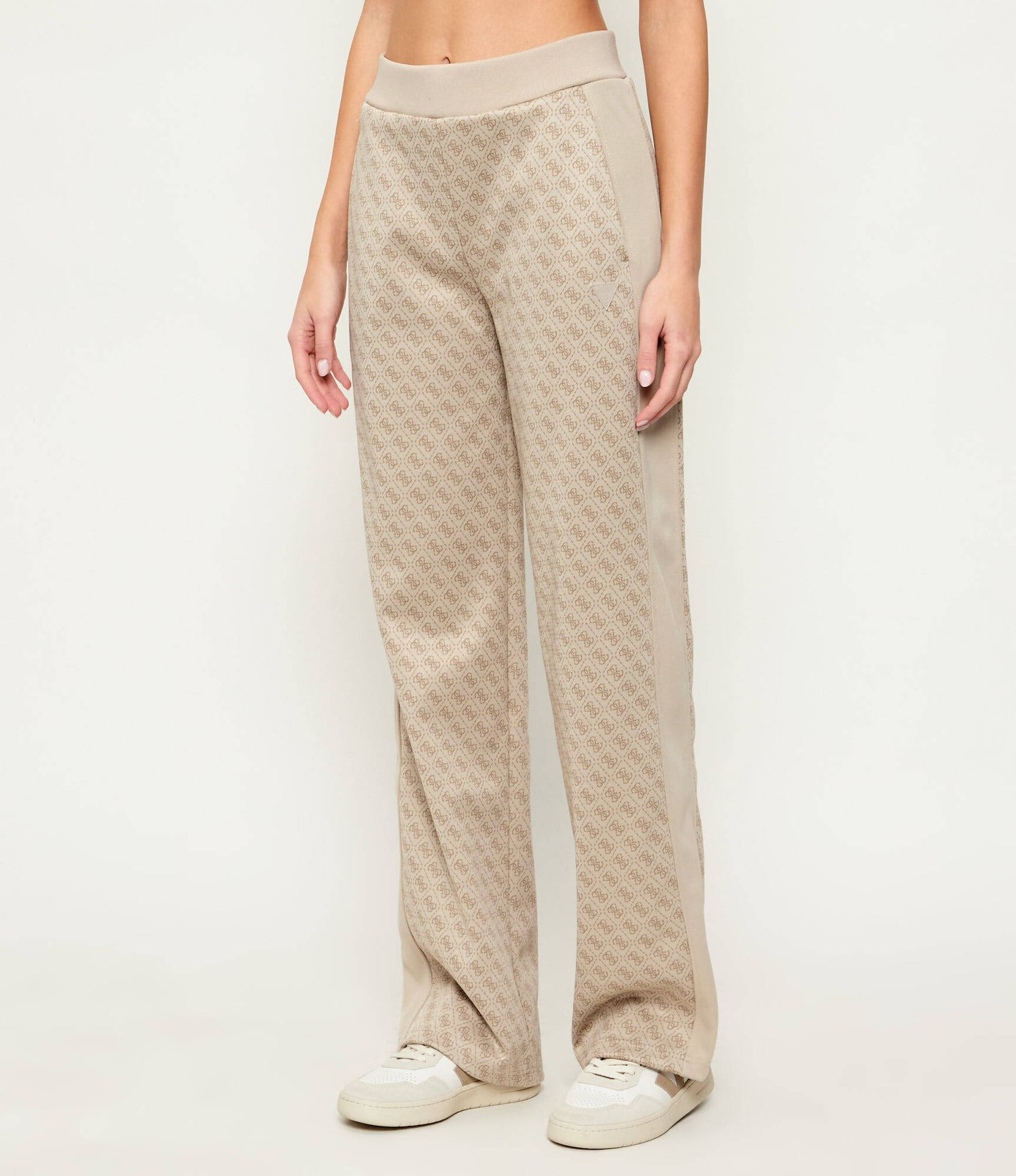 GUESS ACTIVE Spodnie dresowe MAYA Relaxed fit