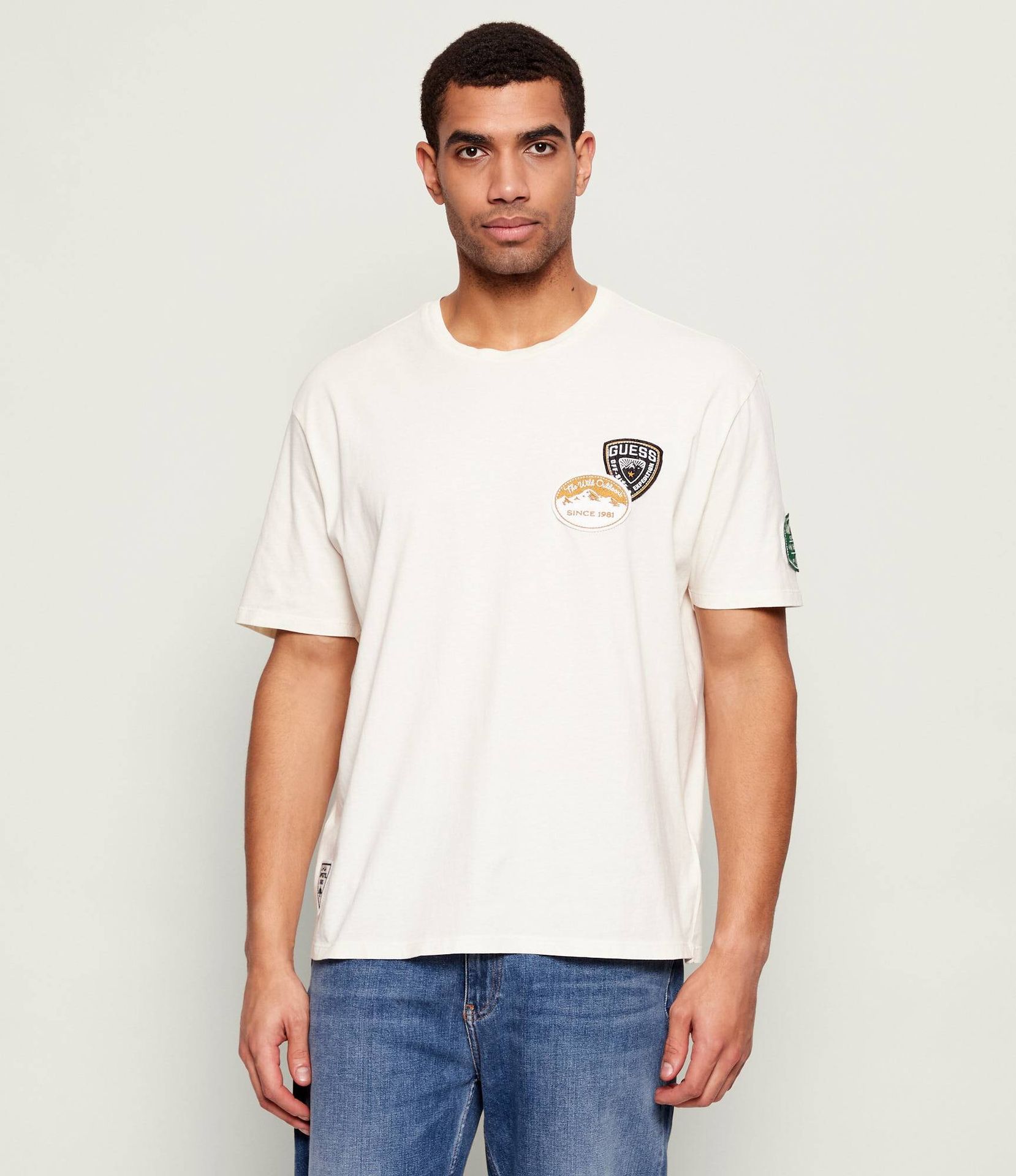 GUESS T-shirt IN THE WOODS Relaxed fit