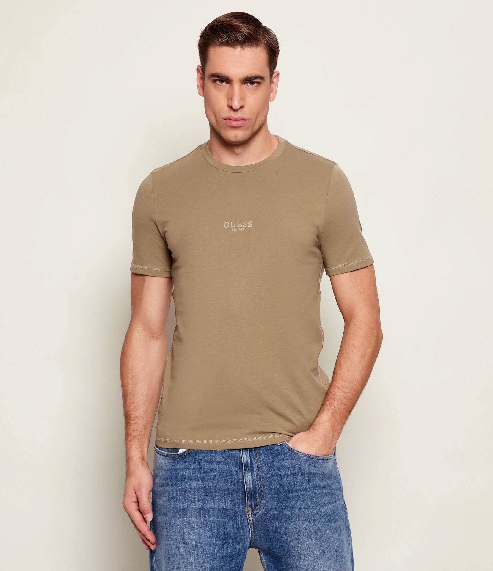 GUESS T-shirt Slim Fit