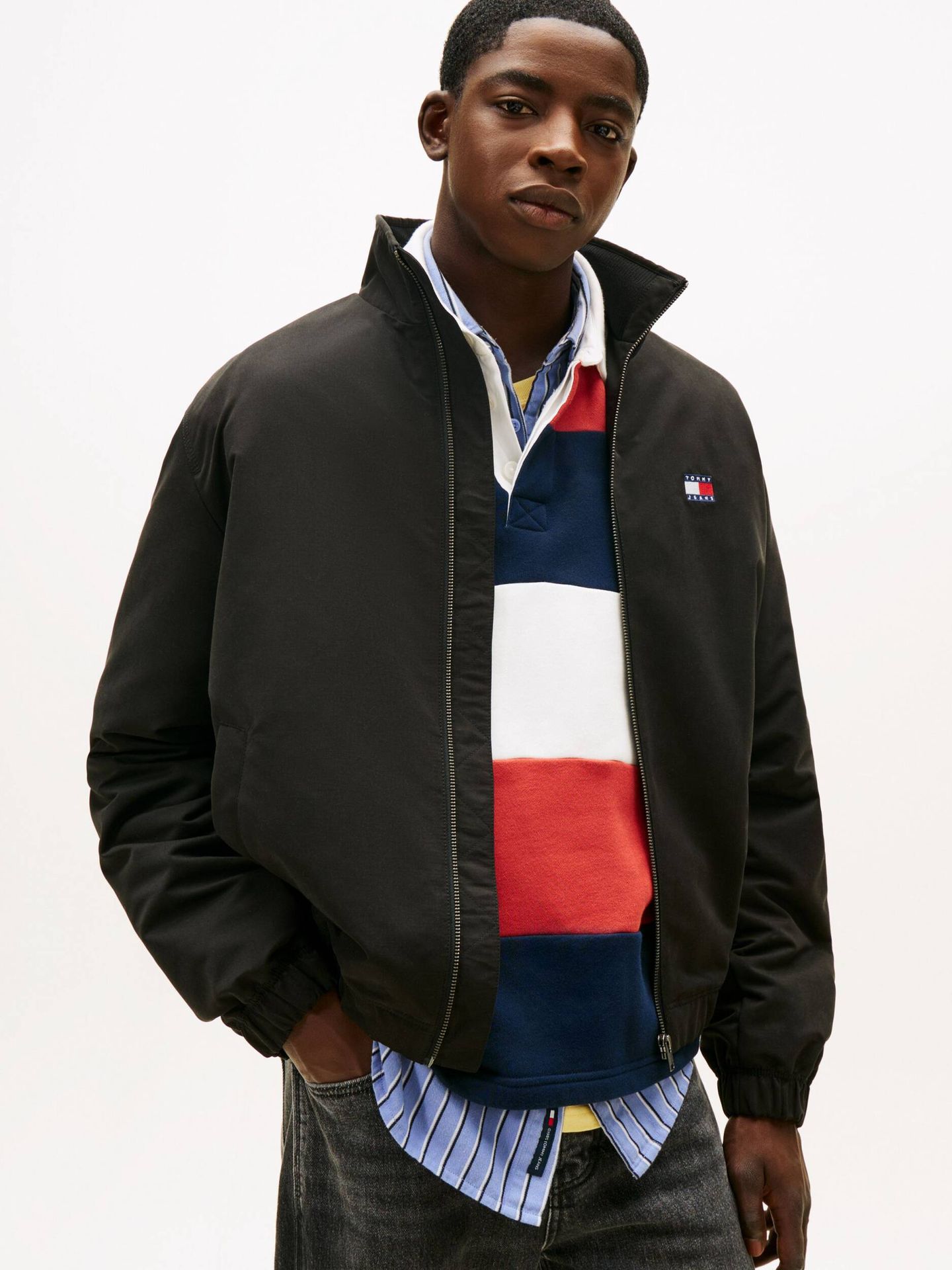 Tommy Jeans Kurtka ESSENTIAL Regular Fit