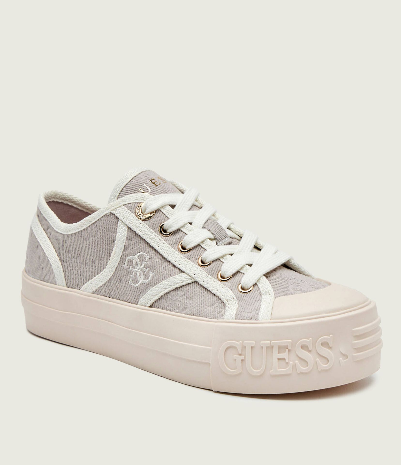 Guess Trampki ISSAH
