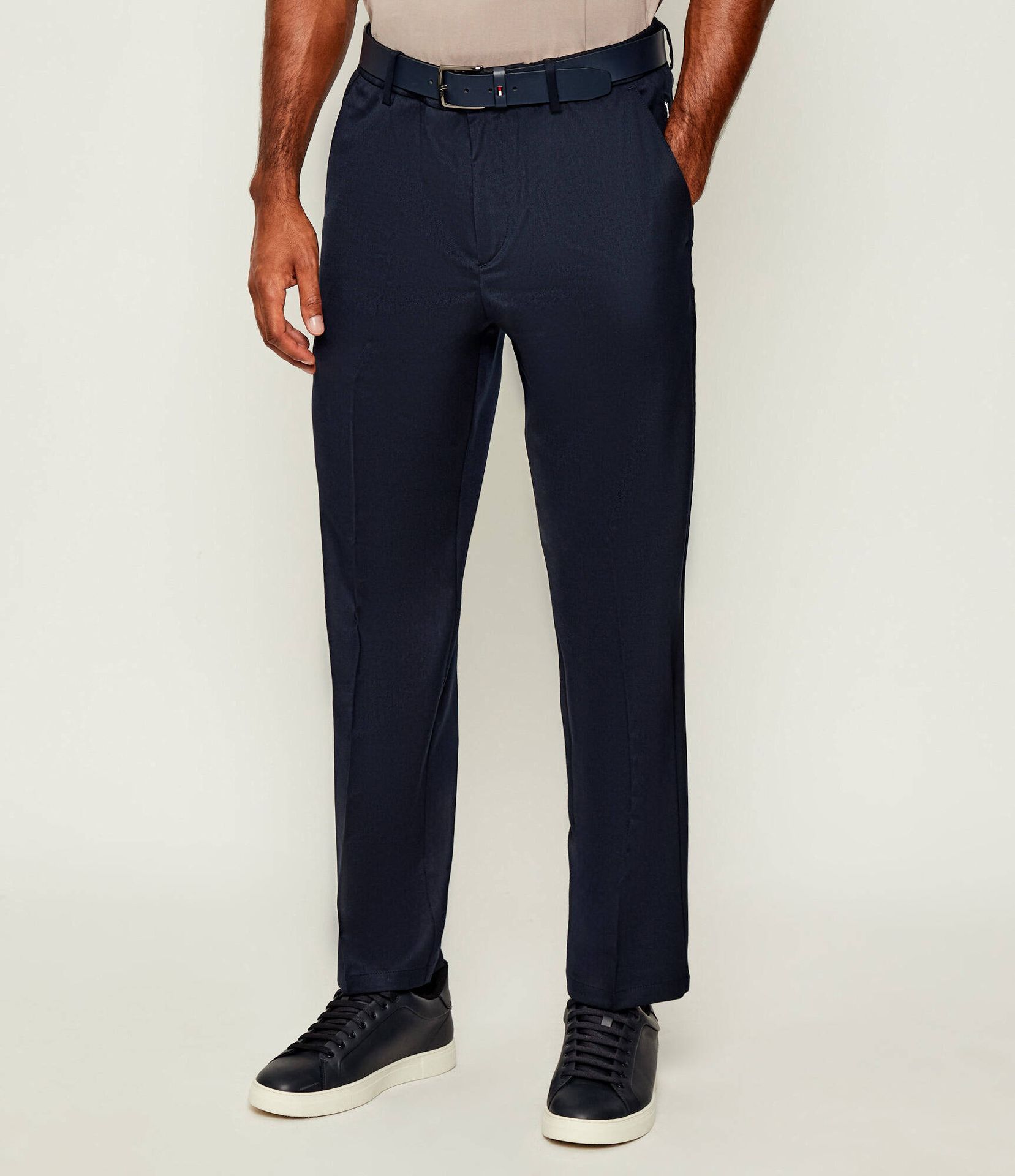Bogner Spodnie MARCUS Tapered fit z dodatkiem wełny