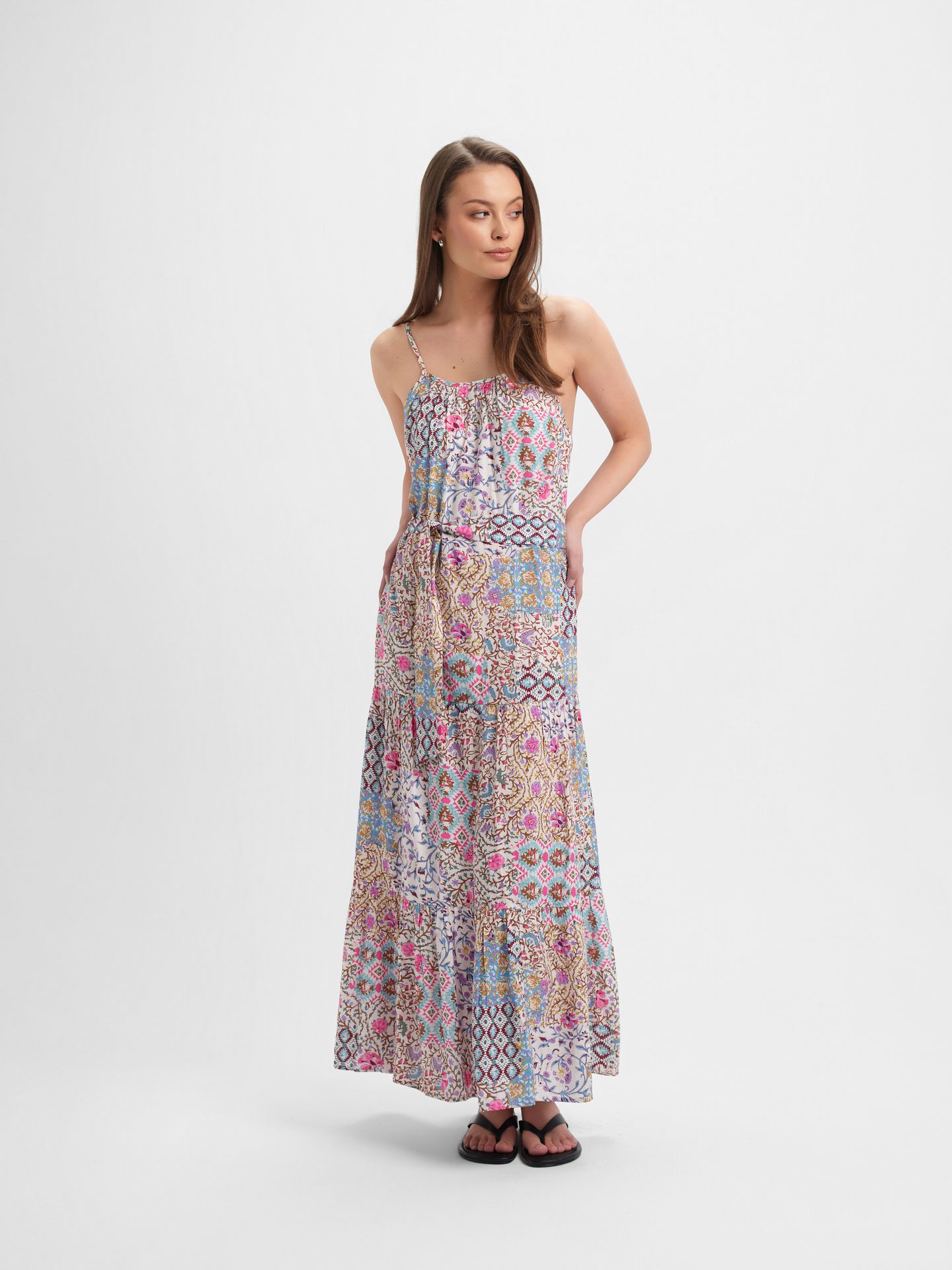Długa sukienka z boho printem