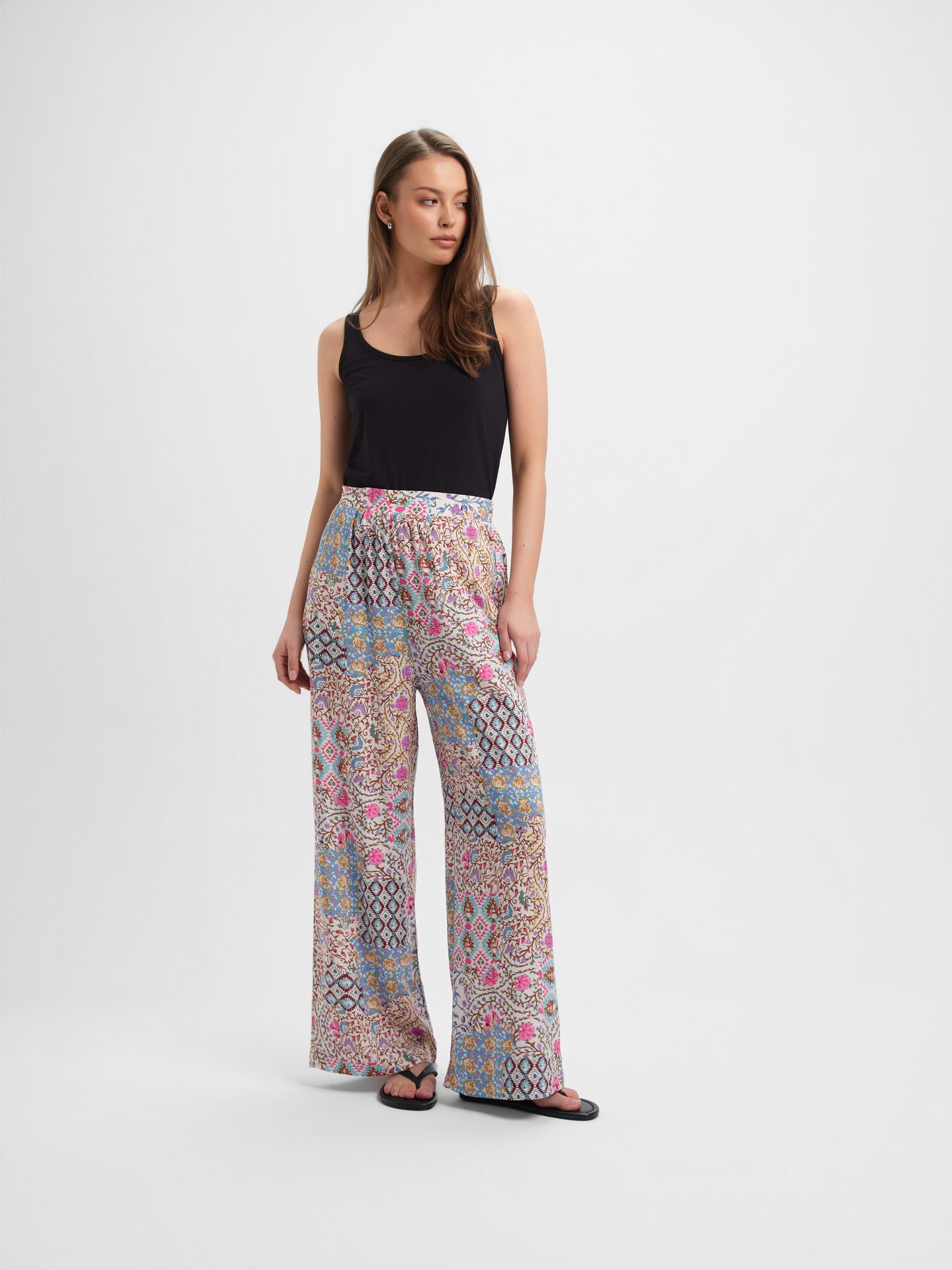 Wiskozowe spodnie z boho printem