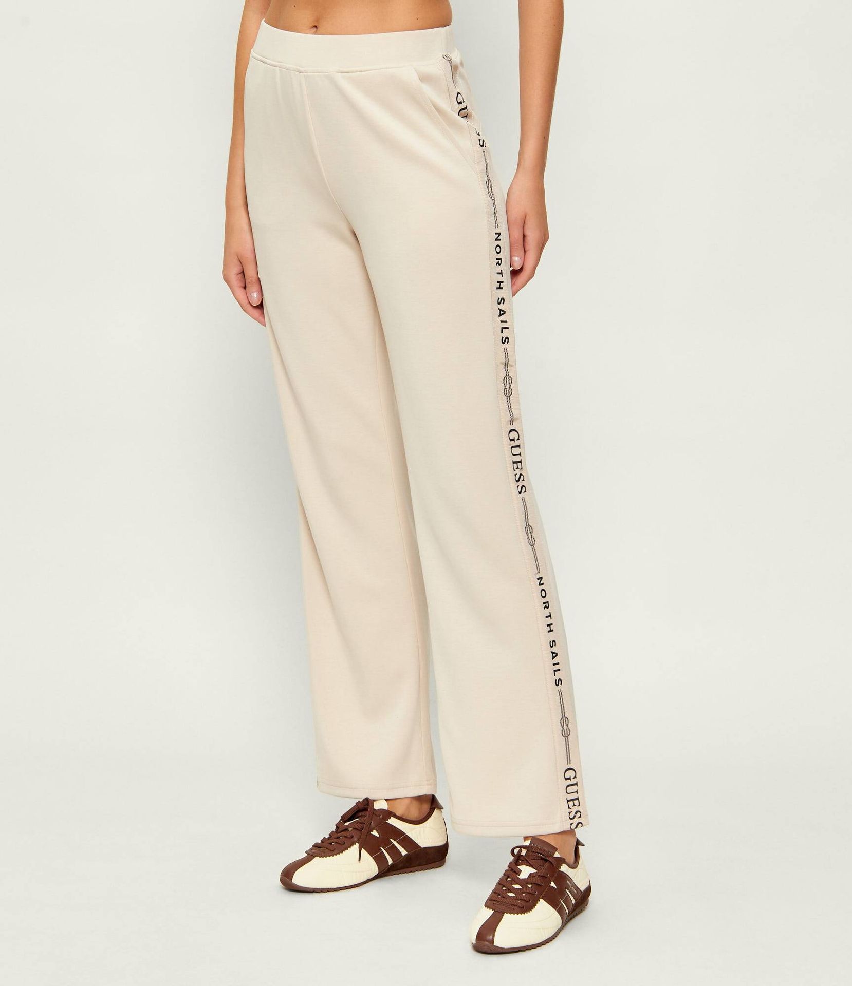 GUESS Spodnie dresowe Guess x North Sails Regular Fit