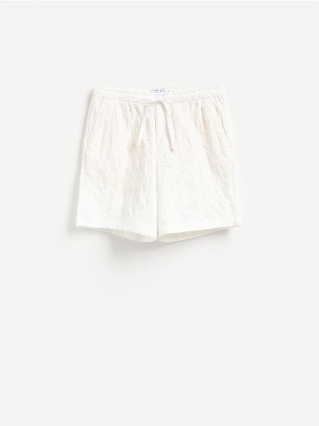 Reserved - Szorty loose fit - biały