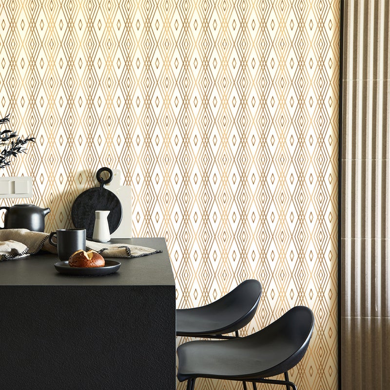 Tapeta włókninowa z klejem - SKANDYNAWSKI WZÓR ART DECO W BIAŁYM I ZŁOTYM ROMBIE - 1 rolka 300x60 cm