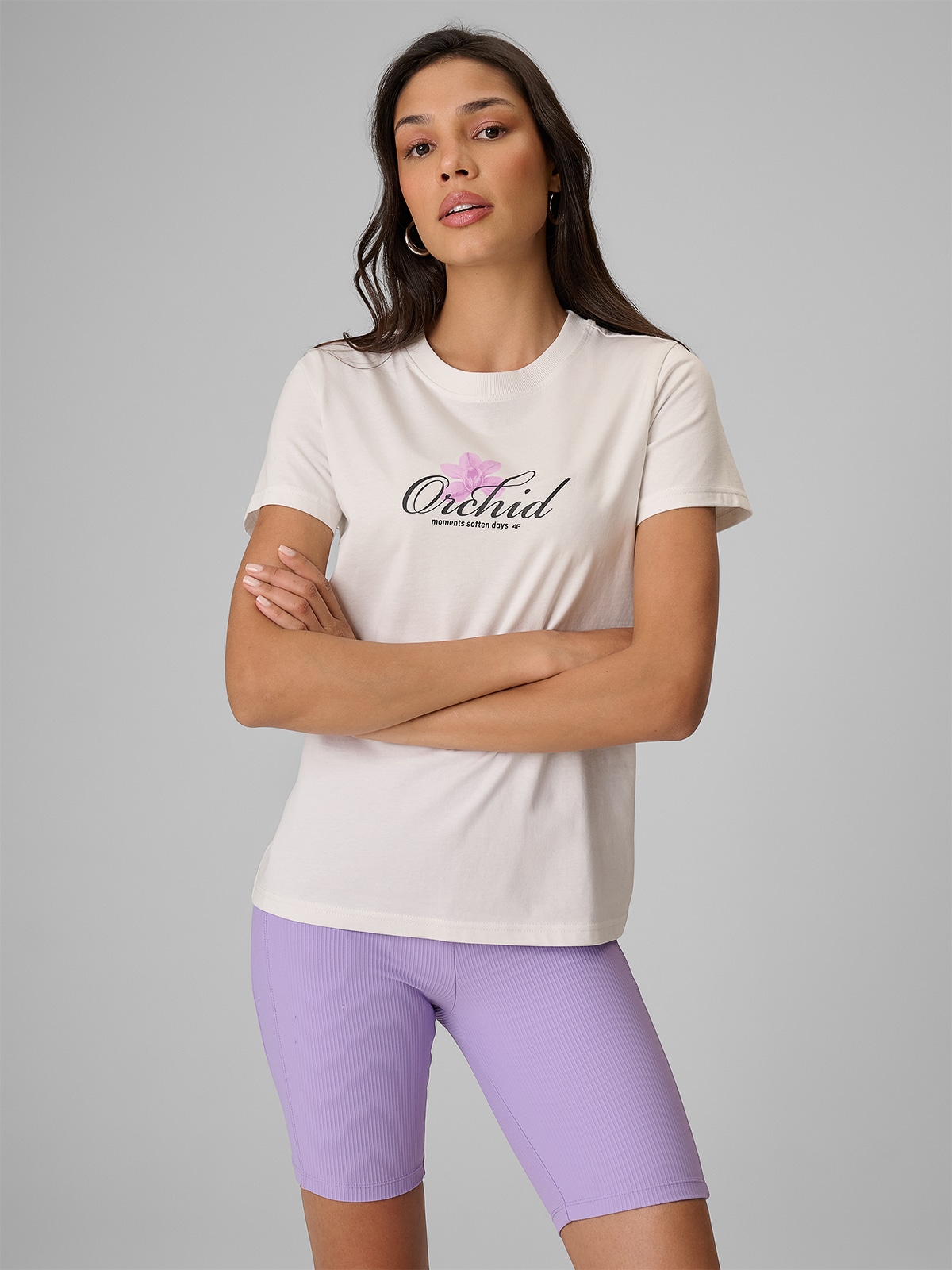4F T-shirt regular z nadrukiem damski - biały XXL