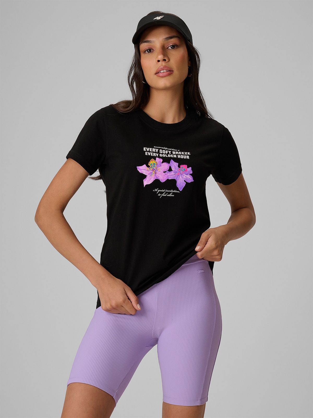 4F T-shirt regular z nadrukiem damski - czarny XXL