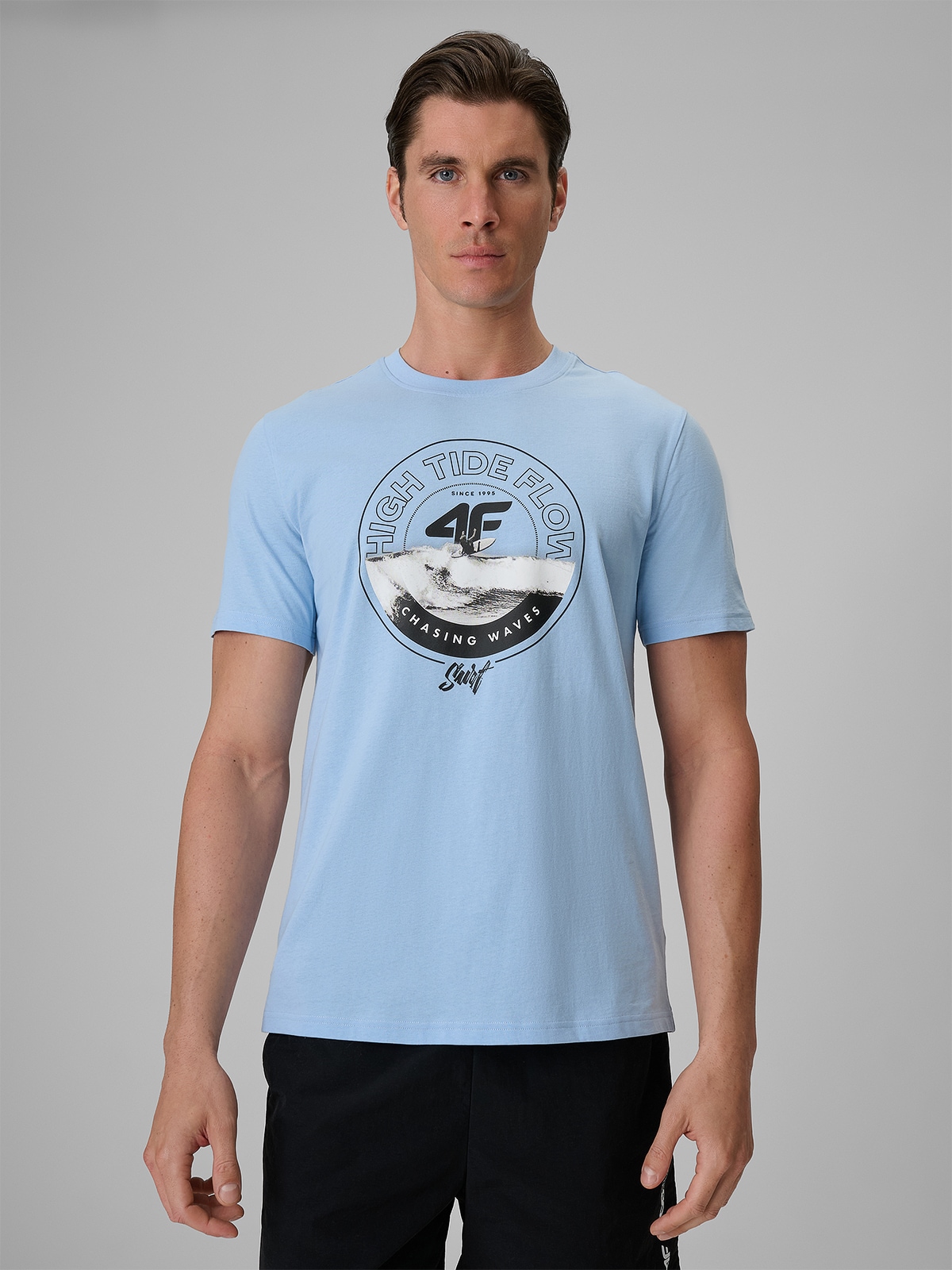 4F T-shirt regular z nadrukiem męski - niebieski XXL
