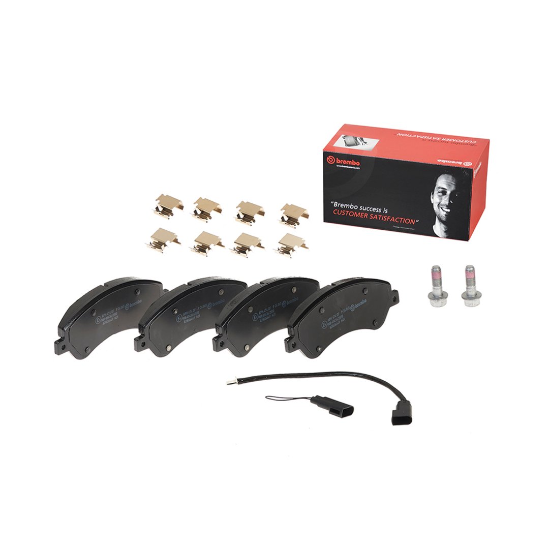BREMBO Zestaw klocków hamulcowych, hamulce tarczowe P 24 065