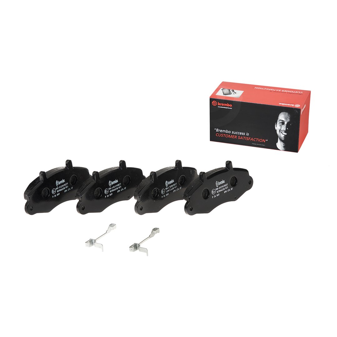 BREMBO Zestaw klocków hamulcowych, hamulce tarczowe P 24 049