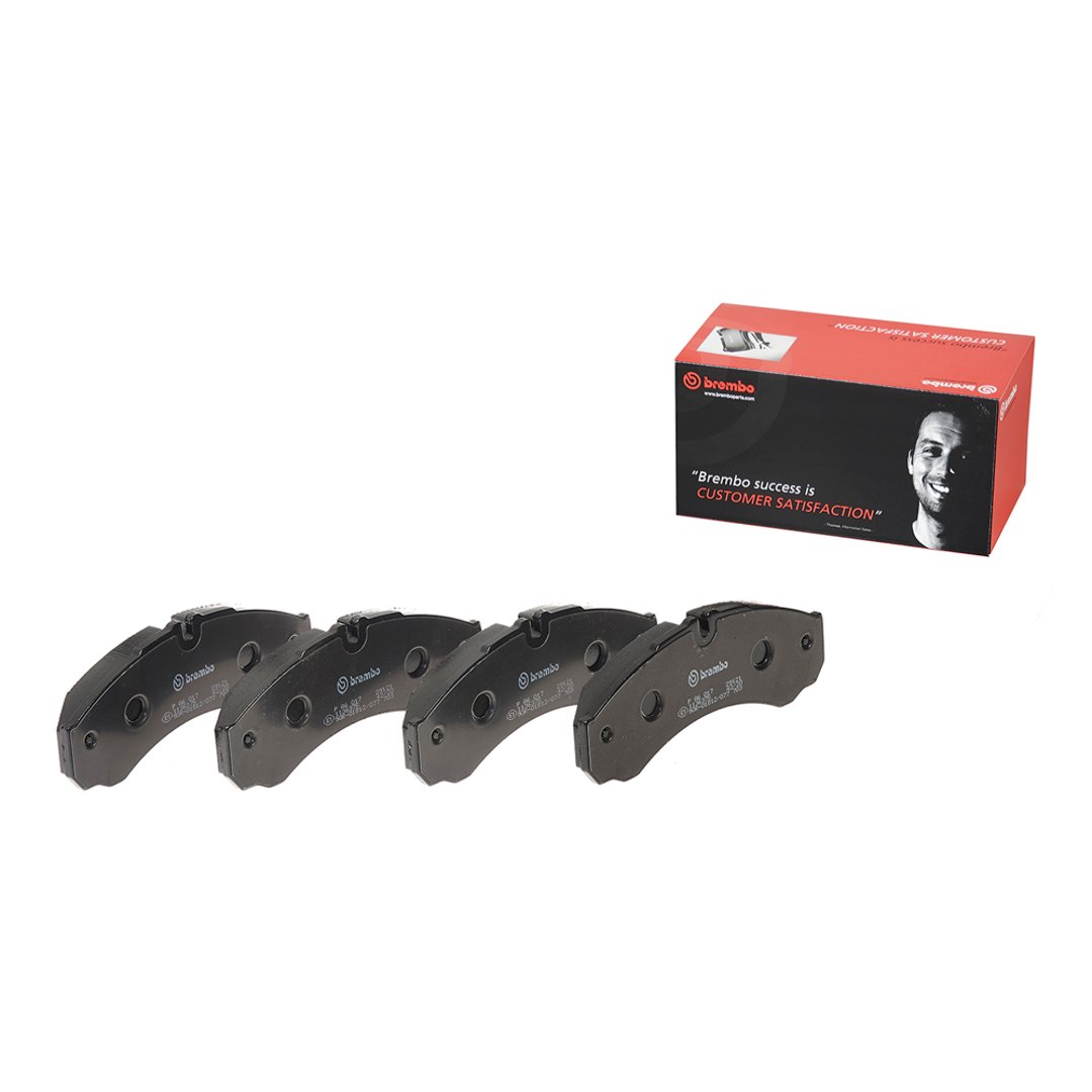 BREMBO Zestaw klocków hamulcowych, hamulce tarczowe P A6 017