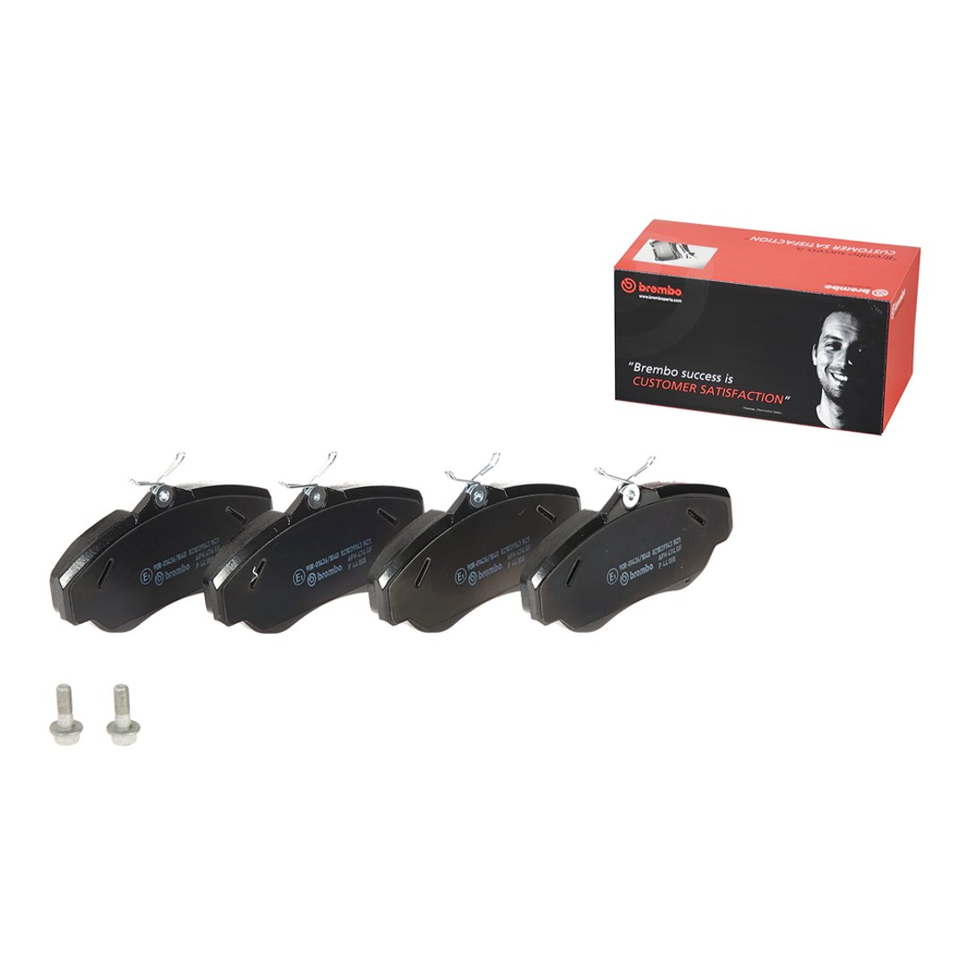 BREMBO Zestaw klocków hamulcowych, hamulce tarczowe P 44 008