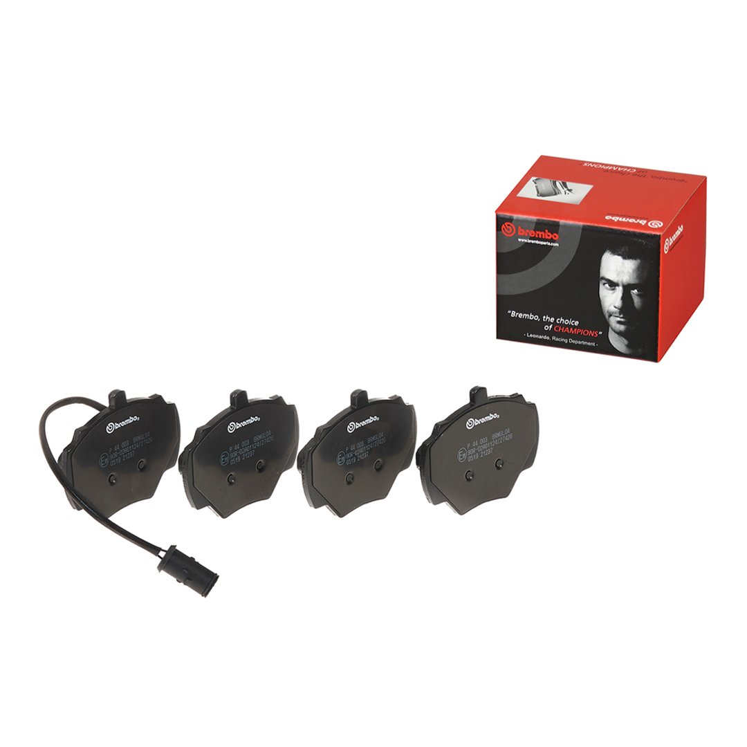 BREMBO Zestaw klocków hamulcowych, hamulce tarczowe P 44 003