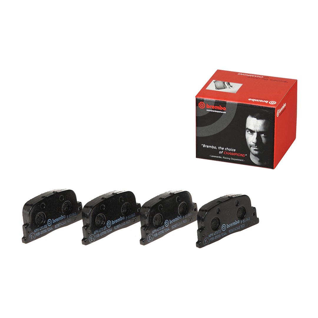 BREMBO Zestaw klocków hamulcowych, hamulce tarczowe P 83 063