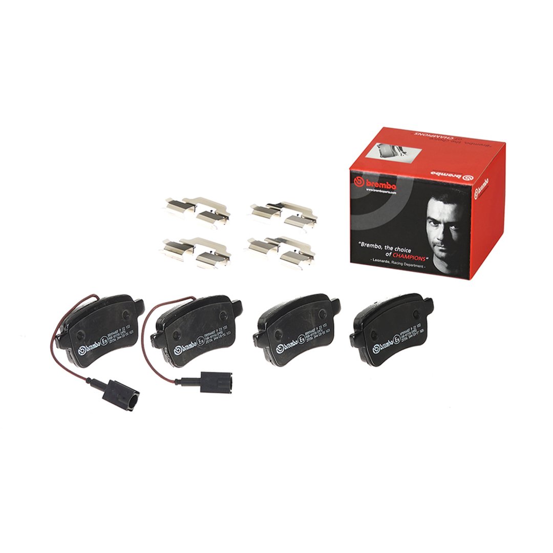BREMBO Zestaw klocków hamulcowych, hamulce tarczowe P 23 133