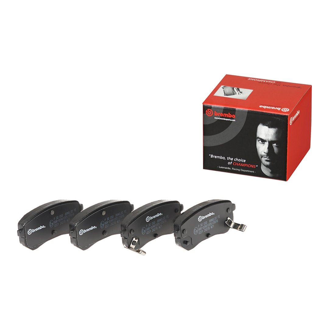 BREMBO Zestaw klocków hamulcowych, hamulce tarczowe P 30 033