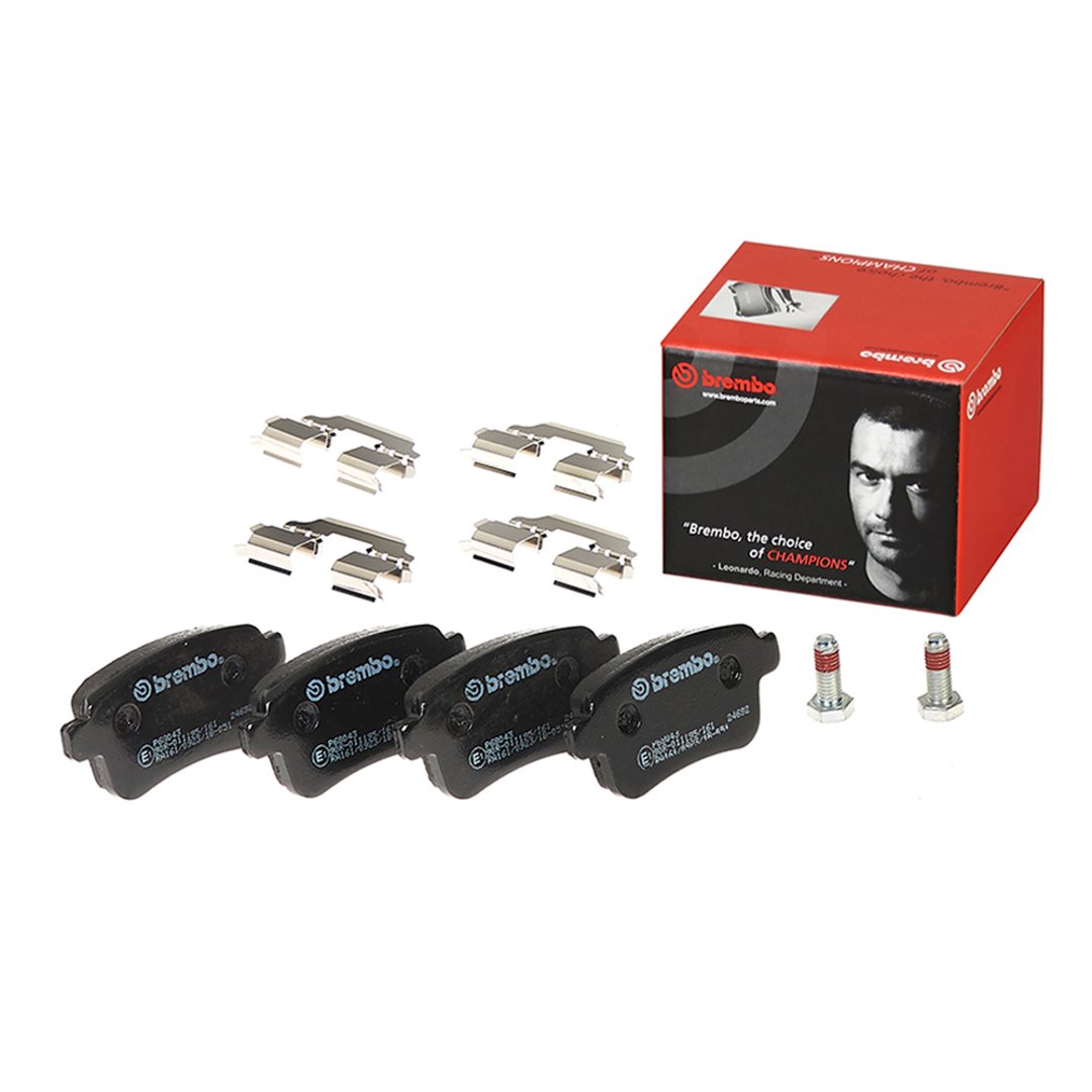 BREMBO Zestaw klocków hamulcowych, hamulce tarczowe P 68 043