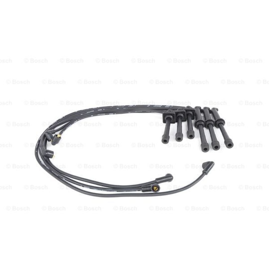 BOSCH Komplet przewodów zapłonowych 0 986 356 966