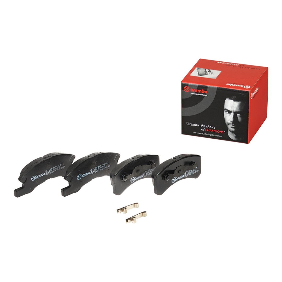 BREMBO Zestaw klocków hamulcowych, hamulce tarczowe P 16 011