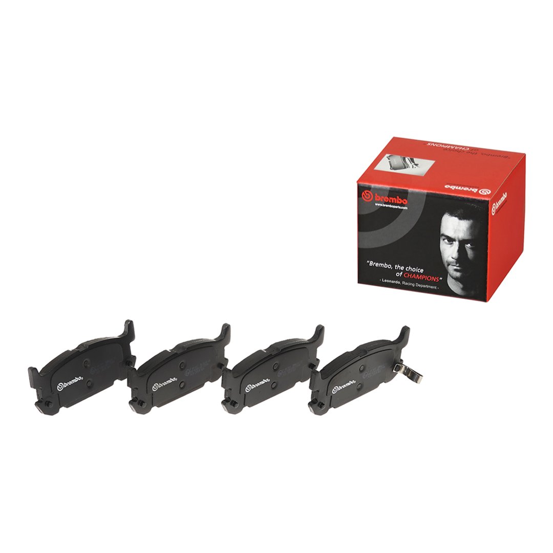 BREMBO Zestaw klocków hamulcowych, hamulce tarczowe P 49 031